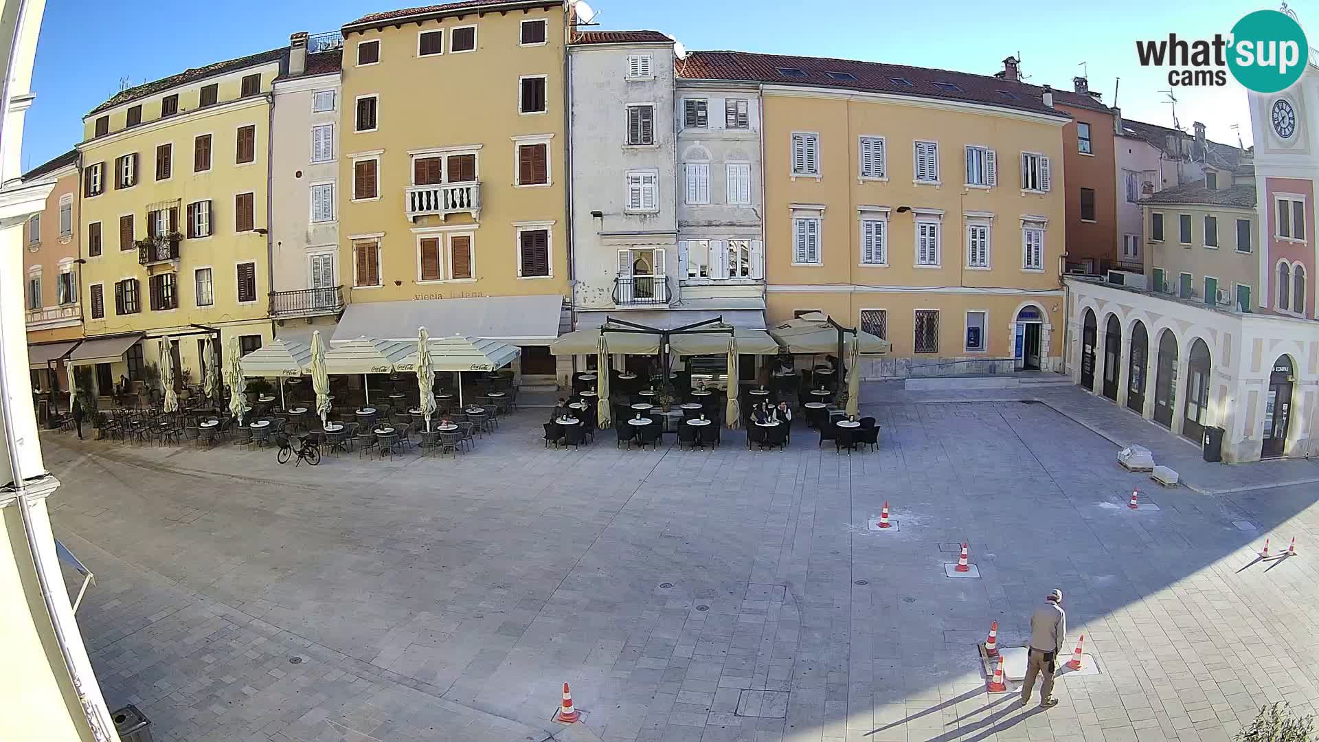 Webcam Rovinj Zentrum – Hauptplatz in Echtzeit