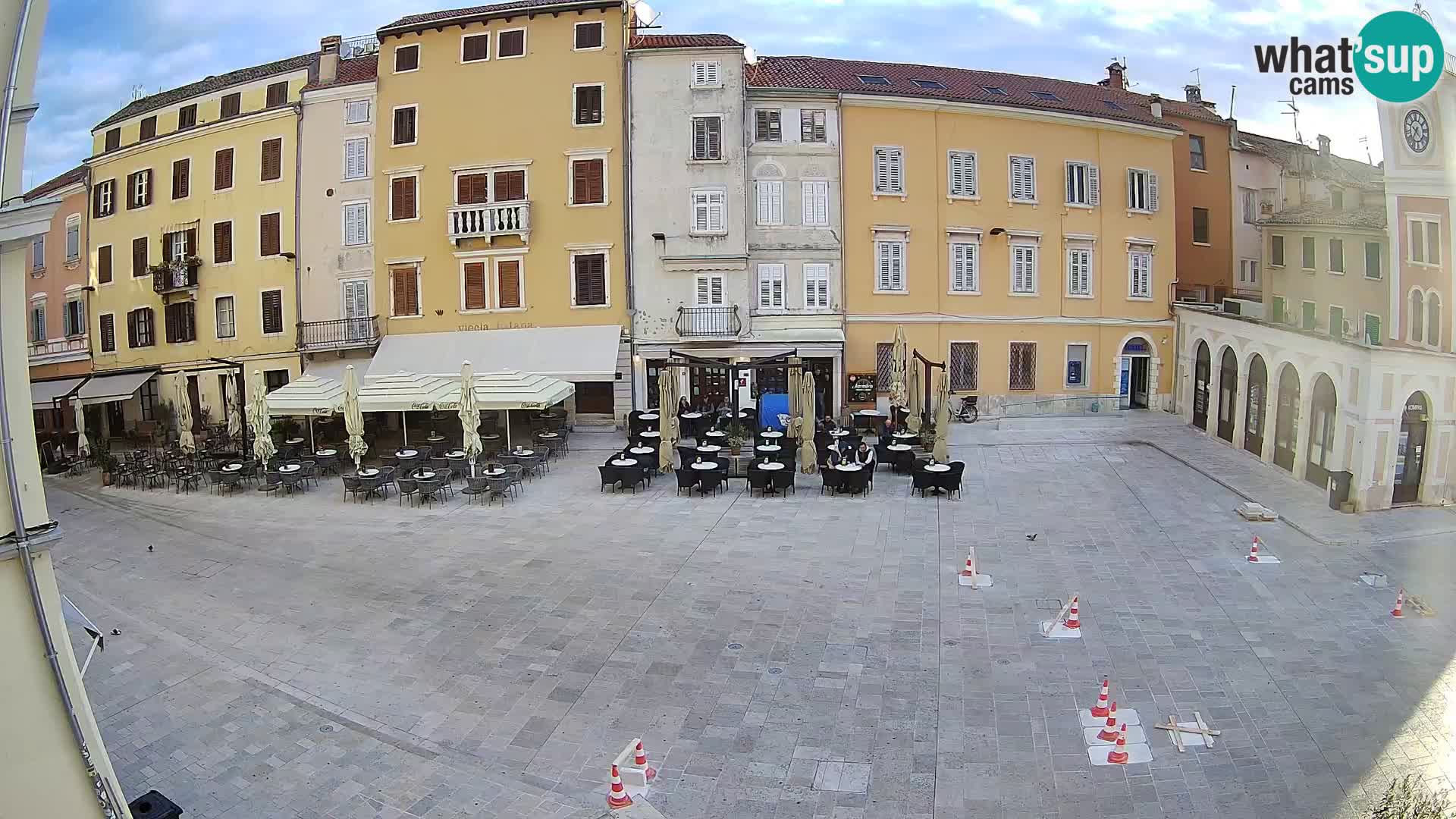 Spletna kamera Rovinj Center – Glavni trg