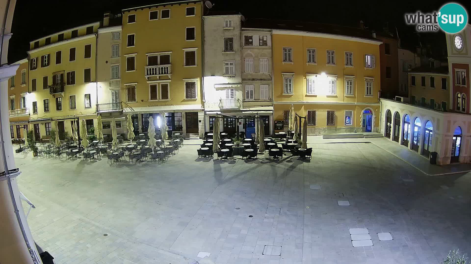 Spletna kamera Rovinj Center – Glavni trg