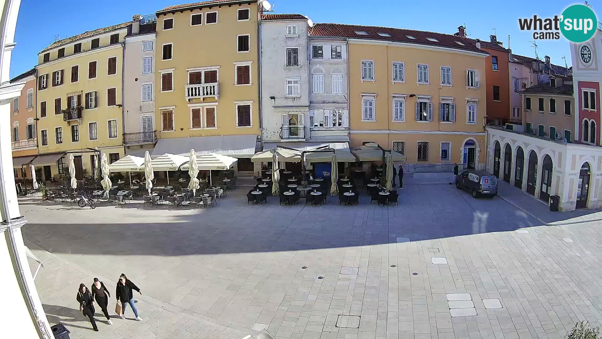 Spletna kamera Rovinj Center – Glavni trg