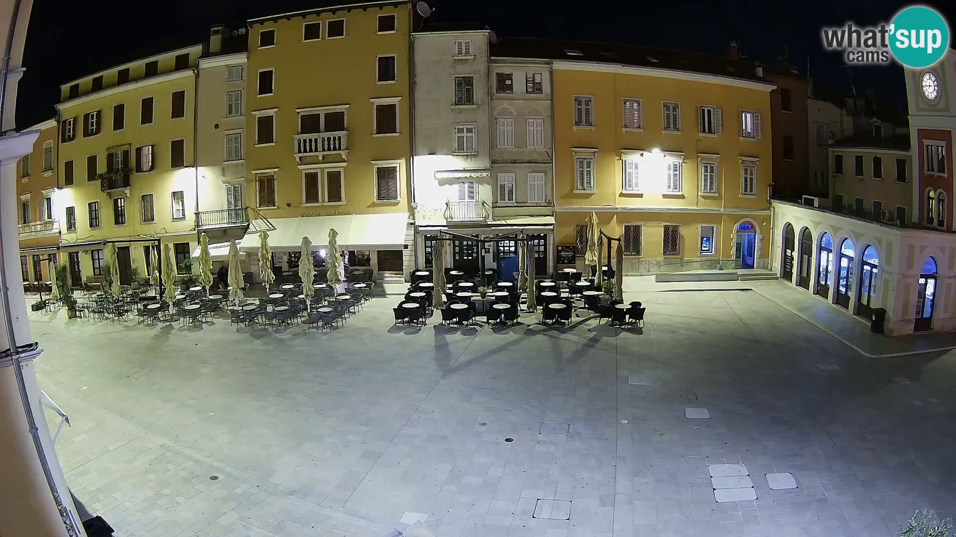Spletna kamera Rovinj Center – Glavni trg