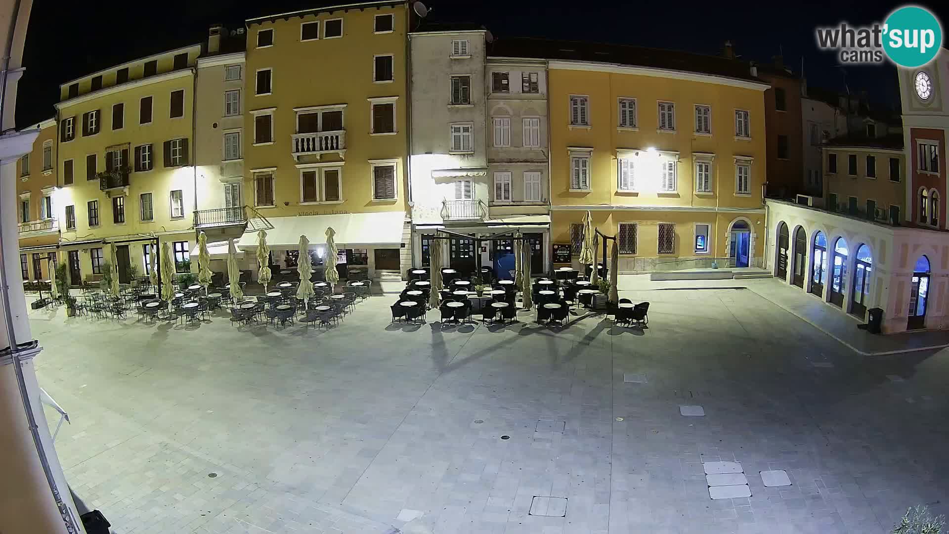 Spletna kamera Rovinj Center – Glavni trg