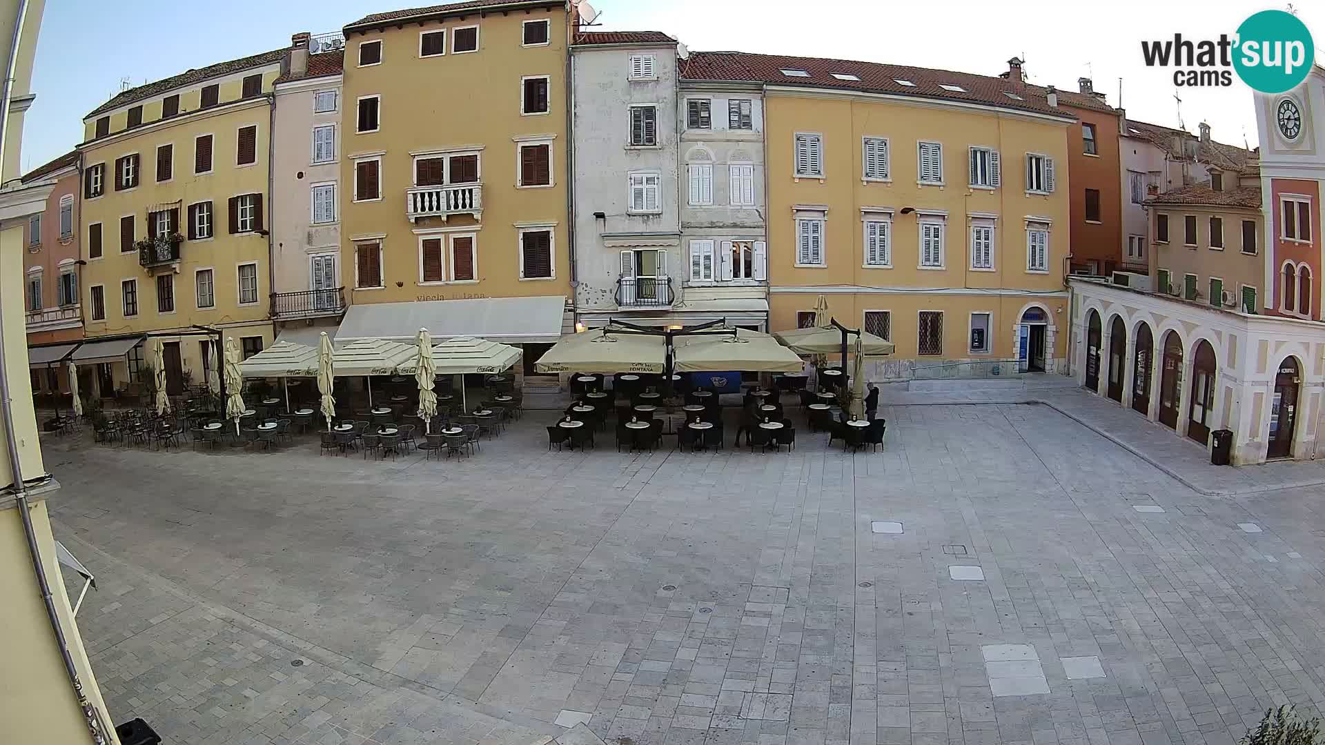 Spletna kamera Rovinj Center – Glavni trg