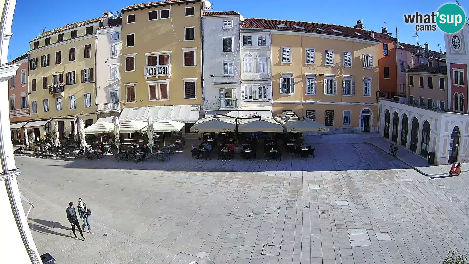 Spletna kamera Rovinj Center – Glavni trg