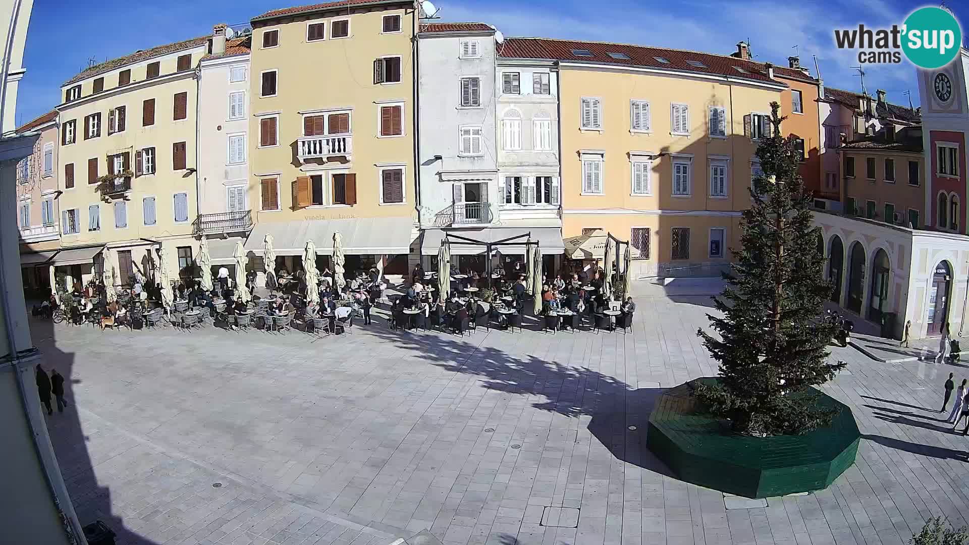 Webcam Rovinj Zentrum – Hauptplatz in Echtzeit