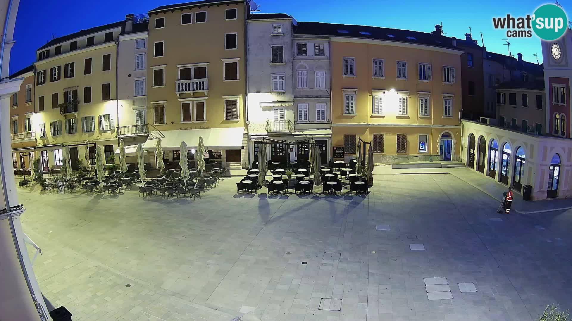 Spletna kamera Rovinj Center – Glavni trg