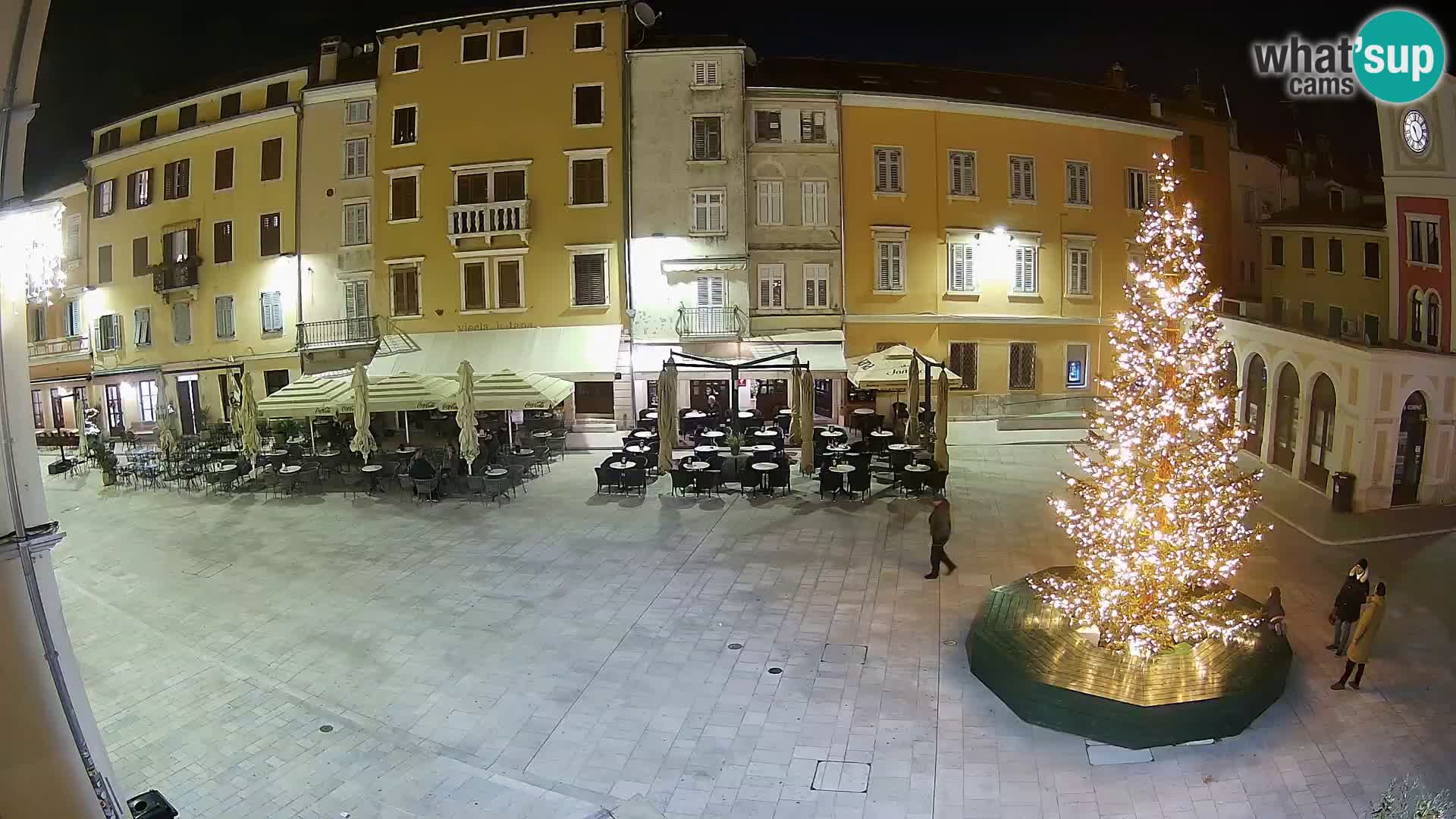 Spletna kamera Rovinj Center – Glavni trg