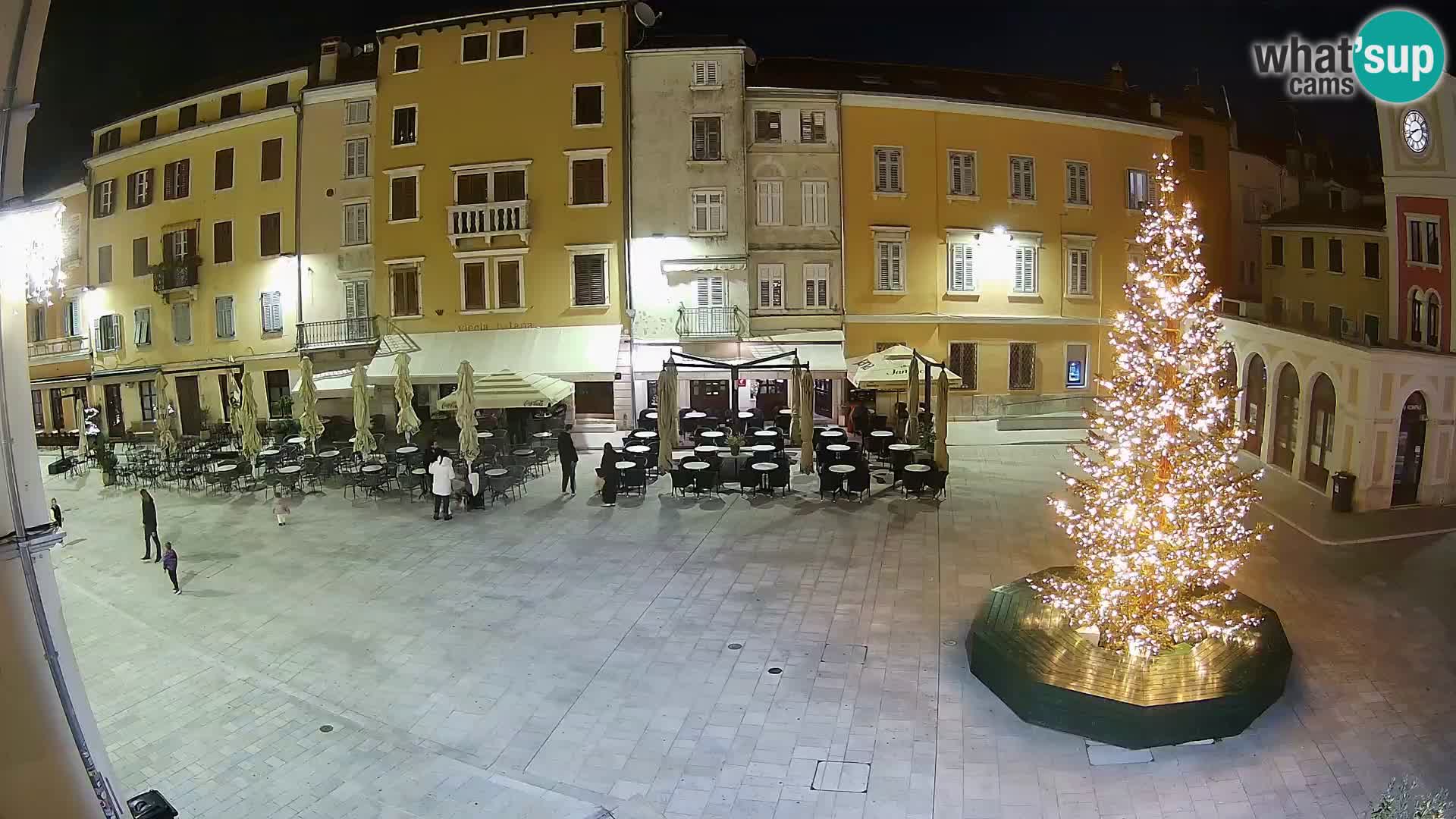 Spletna kamera Rovinj Center – Glavni trg
