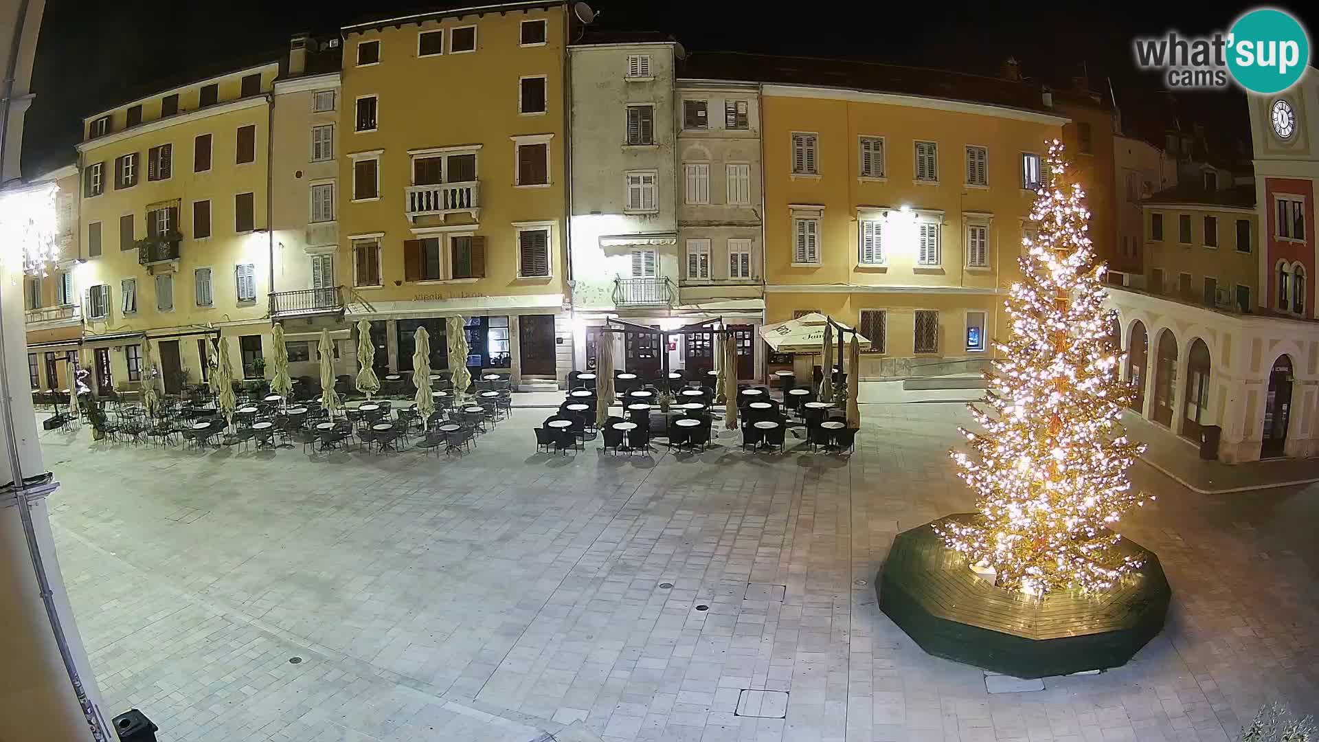 Spletna kamera Rovinj Center – Glavni trg