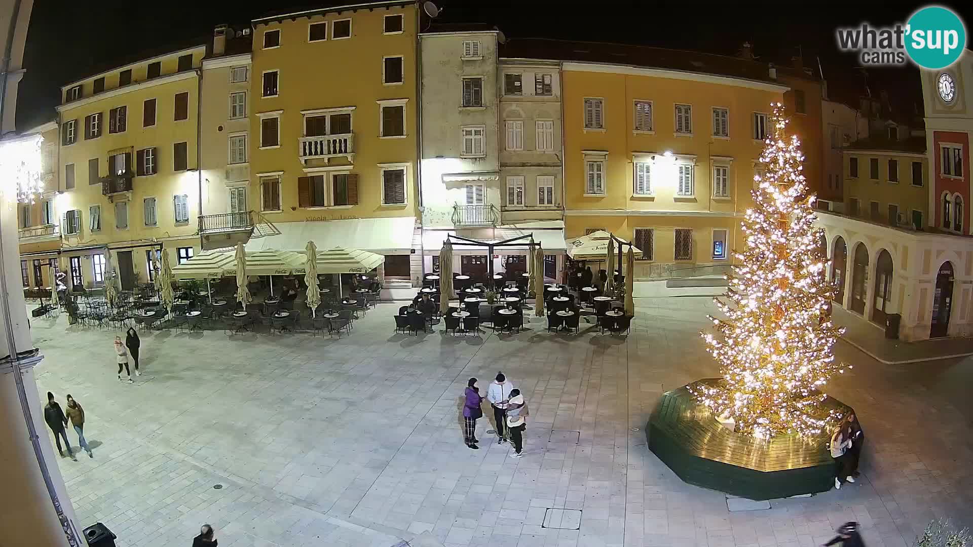 Spletna kamera Rovinj Center – Glavni trg