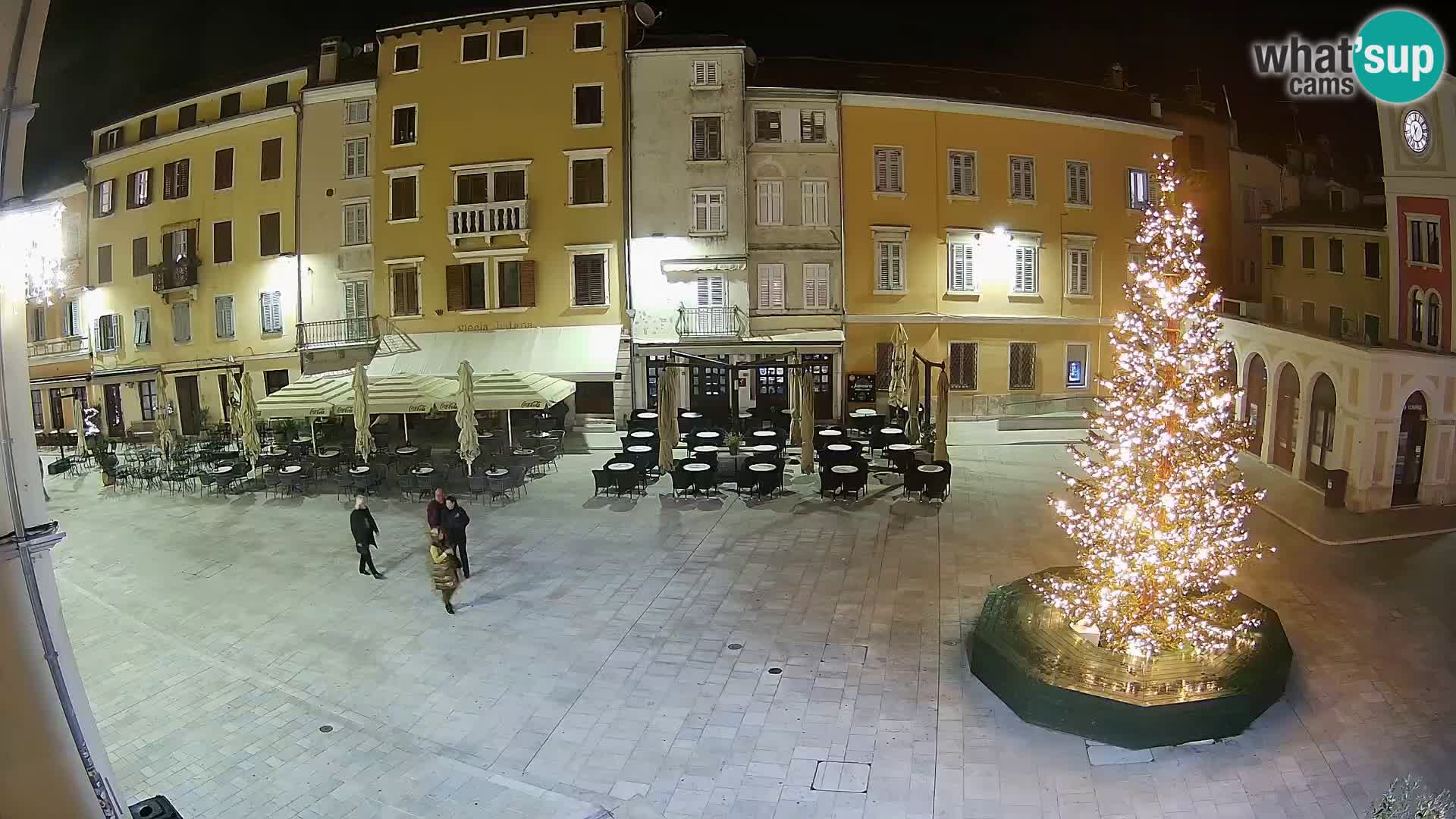 Spletna kamera Rovinj Center – Glavni trg
