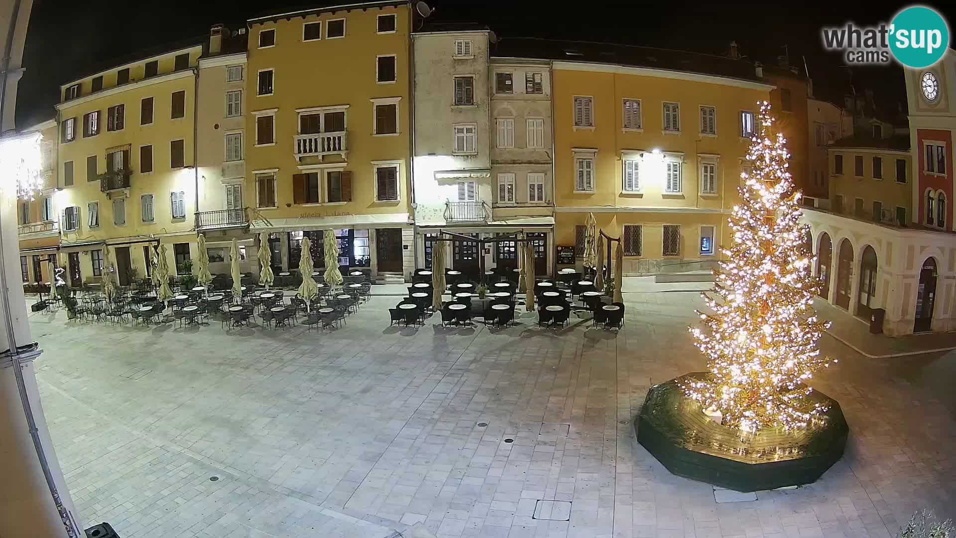 Spletna kamera Rovinj Center – Glavni trg