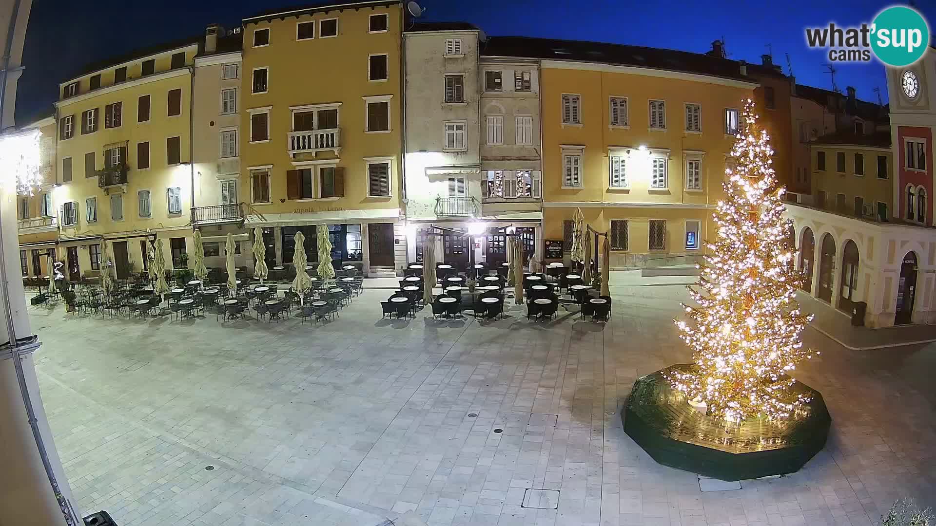 Spletna kamera Rovinj Center – Glavni trg