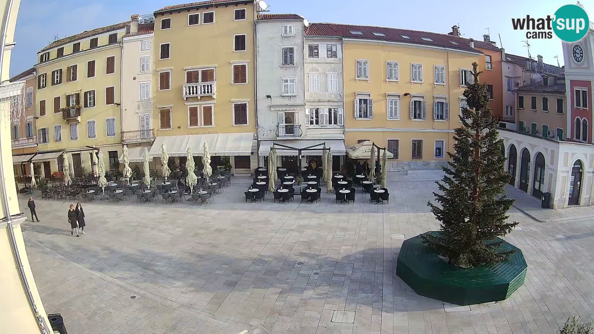 Spletna kamera Rovinj Center – Glavni trg
