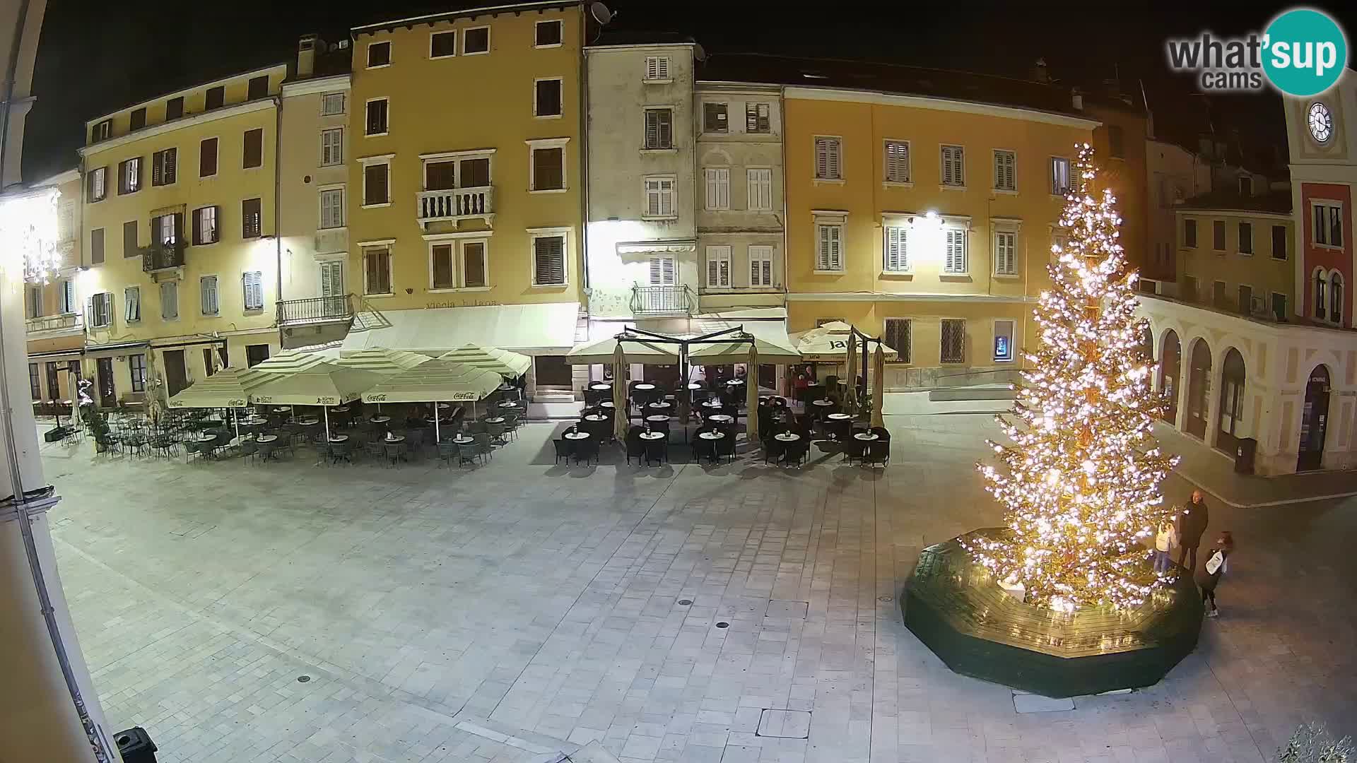 Spletna kamera Rovinj Center – Glavni trg