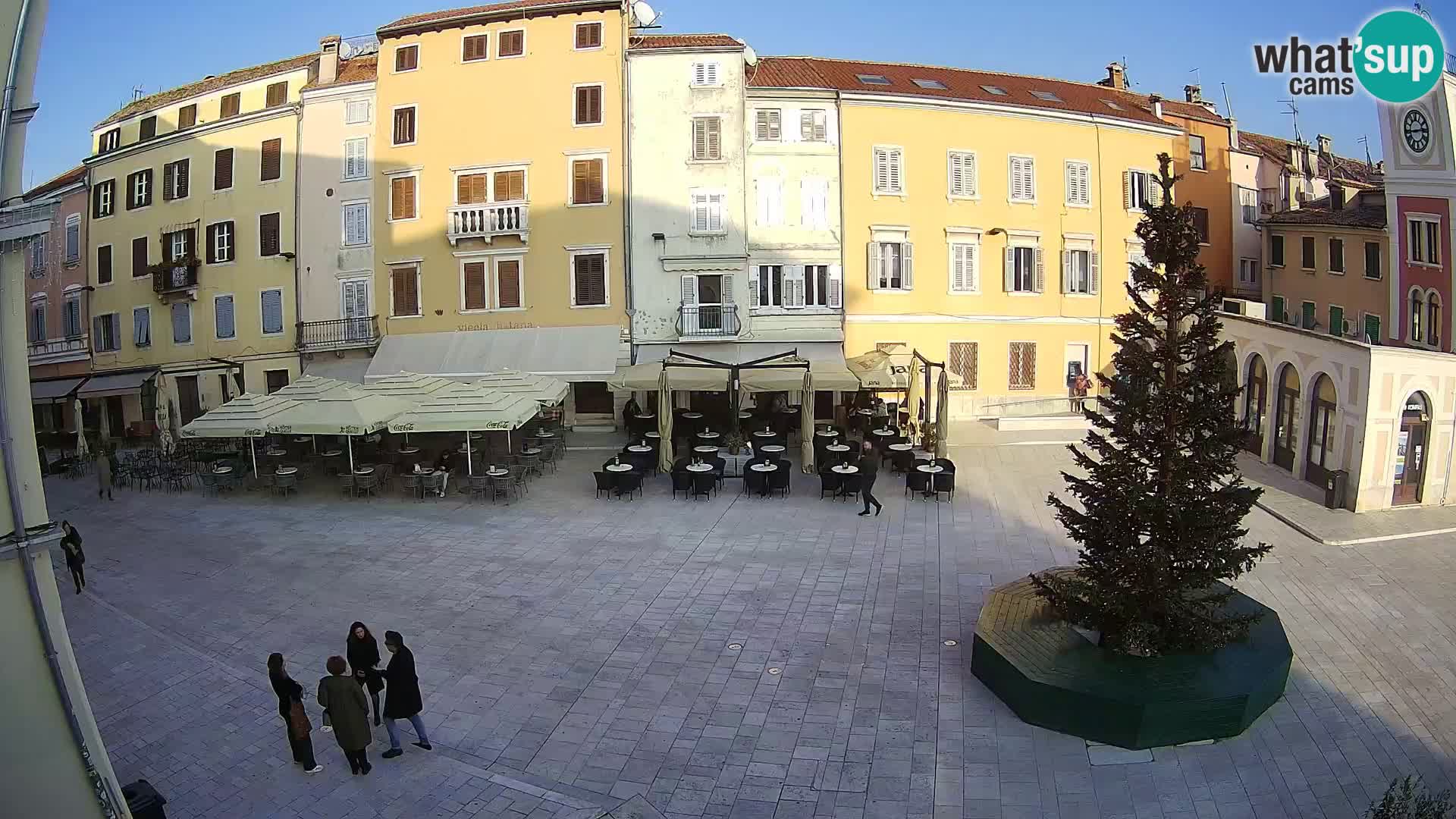 Spletna kamera Rovinj Center – Glavni trg
