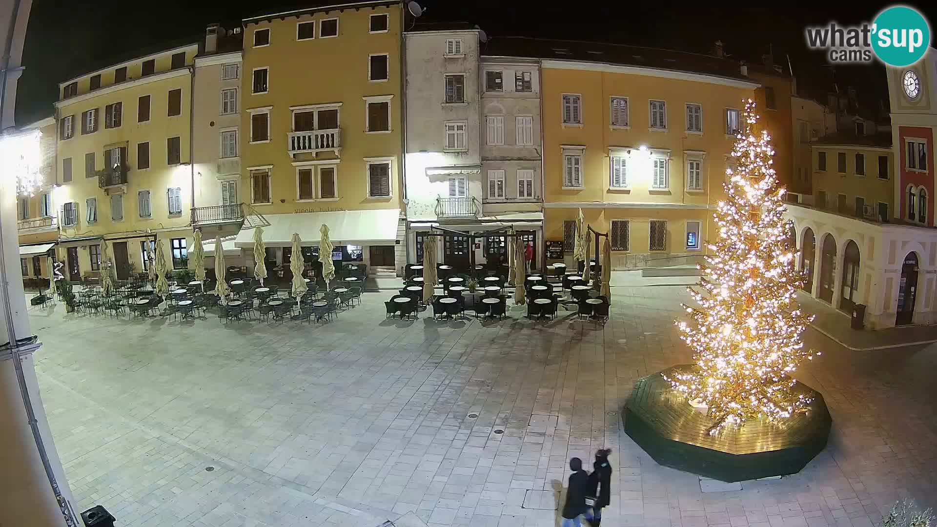 Spletna kamera Rovinj Center – Glavni trg