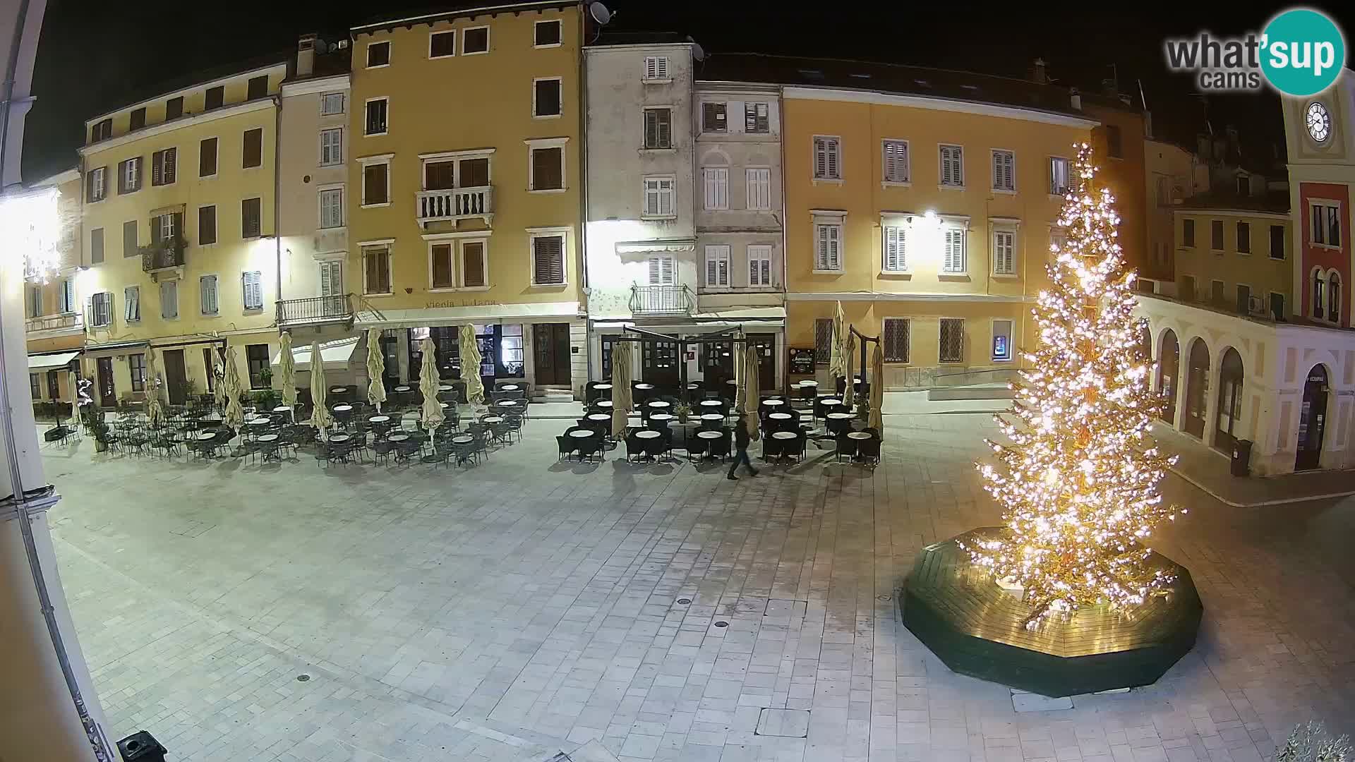 Spletna kamera Rovinj Center – Glavni trg