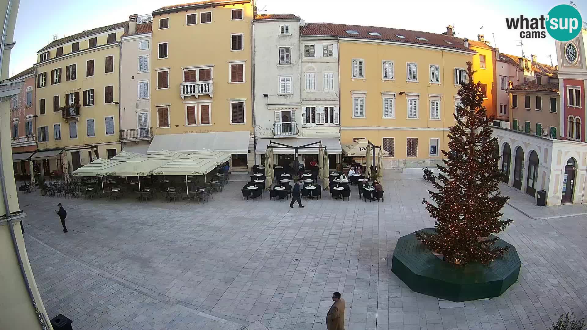 Webcam Rovinj Zentrum – Hauptplatz in Echtzeit