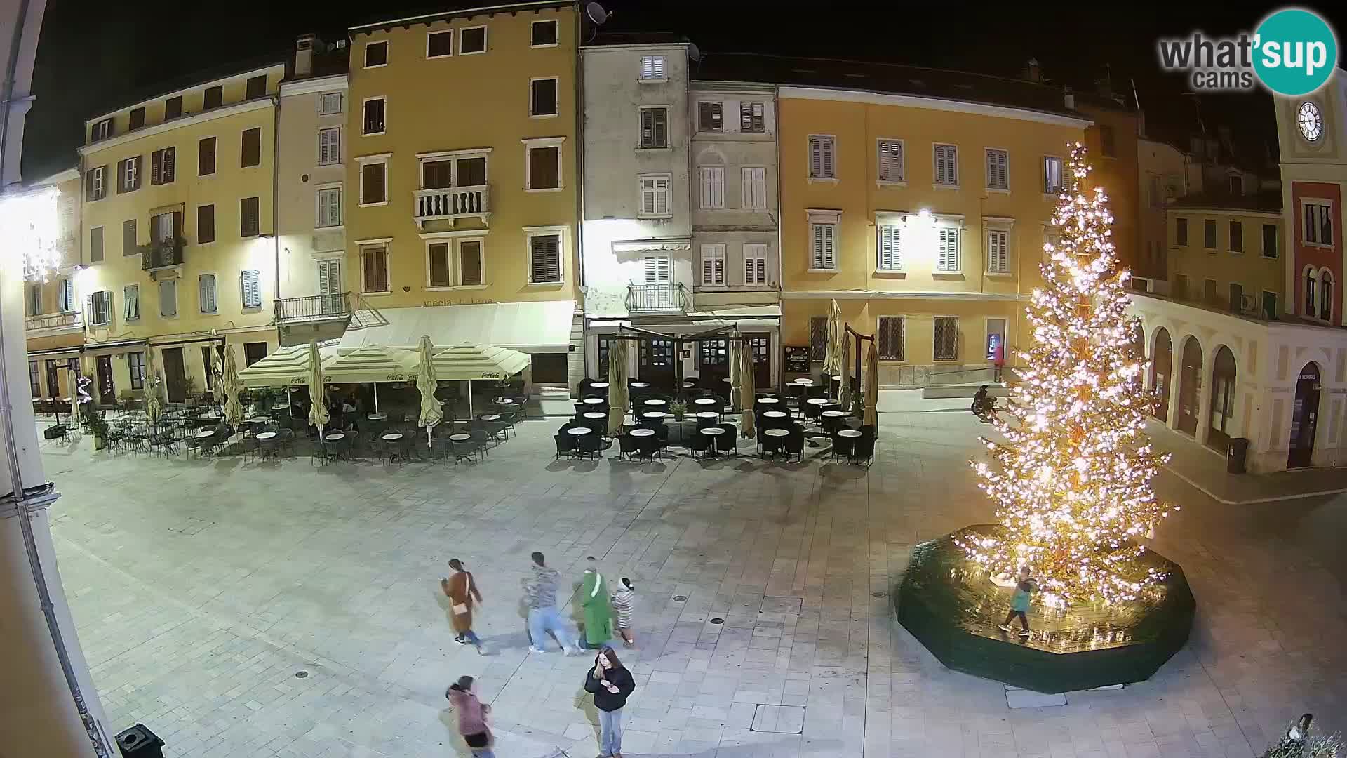 Spletna kamera Rovinj Center – Glavni trg