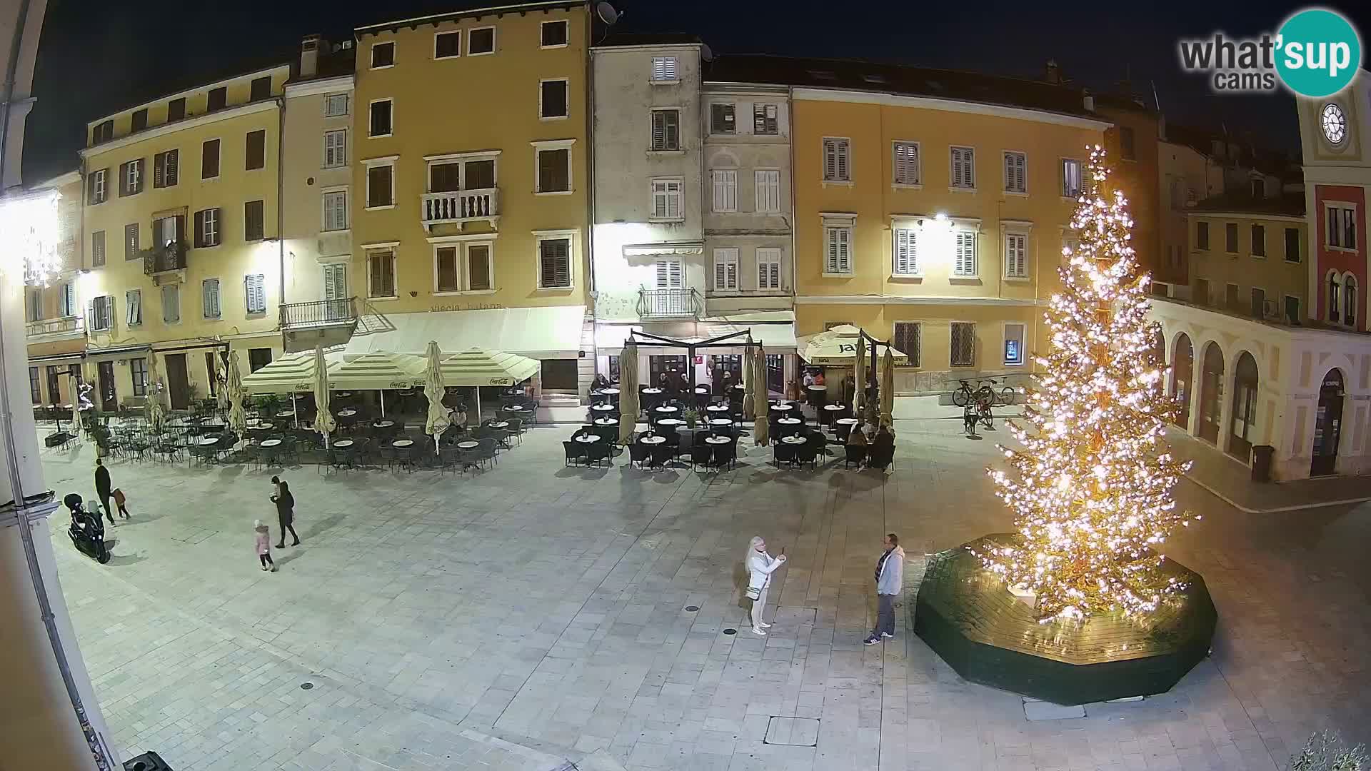 Spletna kamera Rovinj Center – Glavni trg