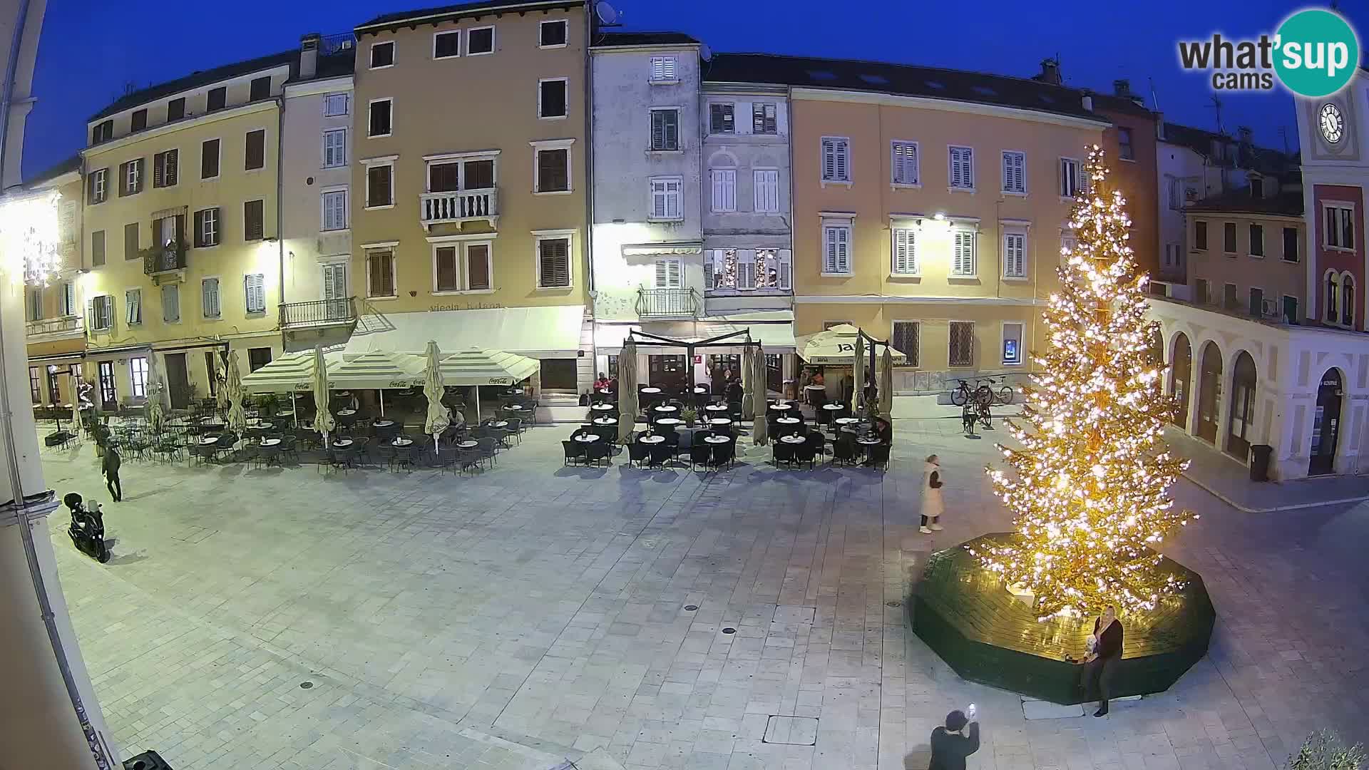 Webcam Rovinj Zentrum – Hauptplatz in Echtzeit