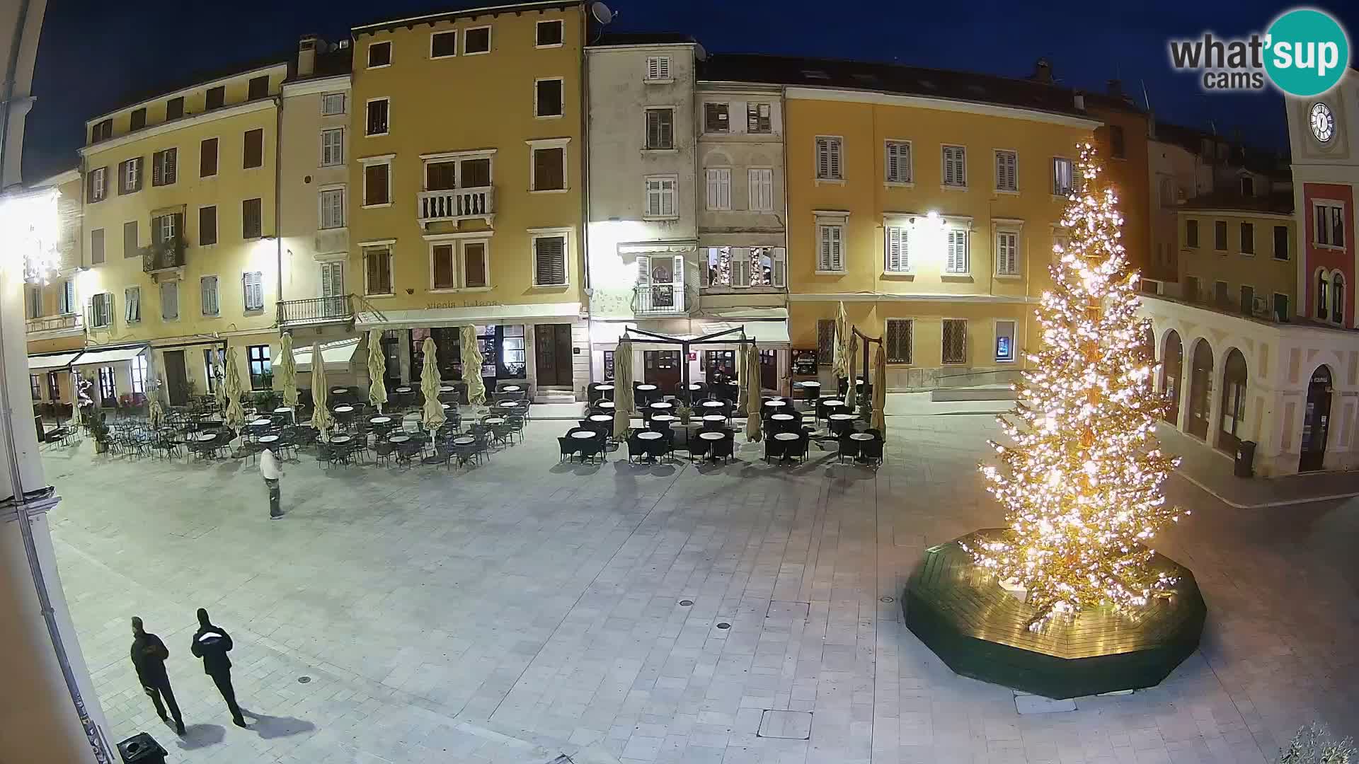 Spletna kamera Rovinj Center – Glavni trg