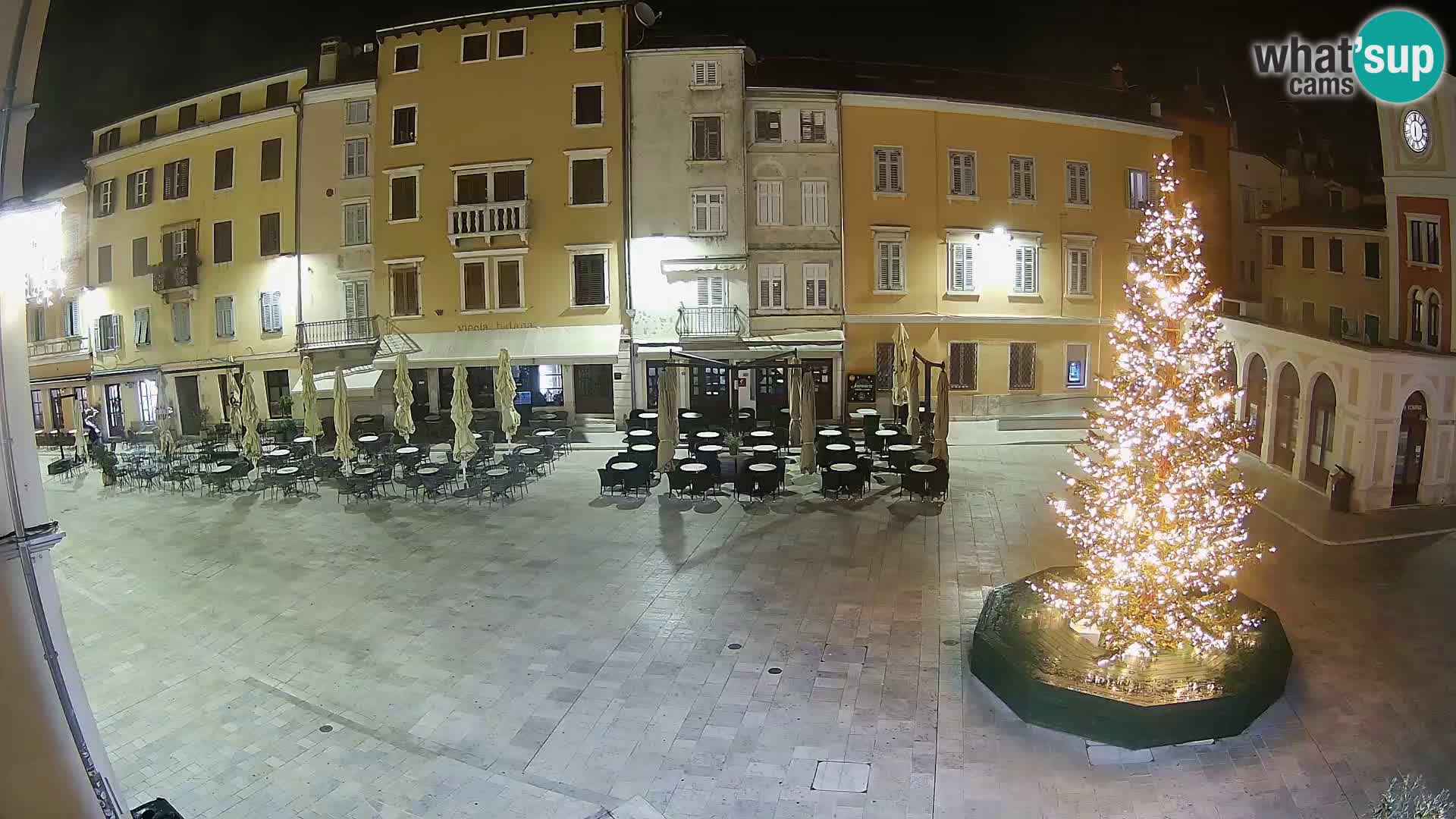 Spletna kamera Rovinj Center – Glavni trg