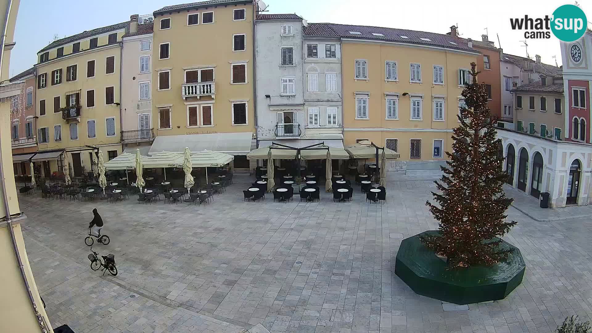 Webcam Rovinj Zentrum – Hauptplatz in Echtzeit