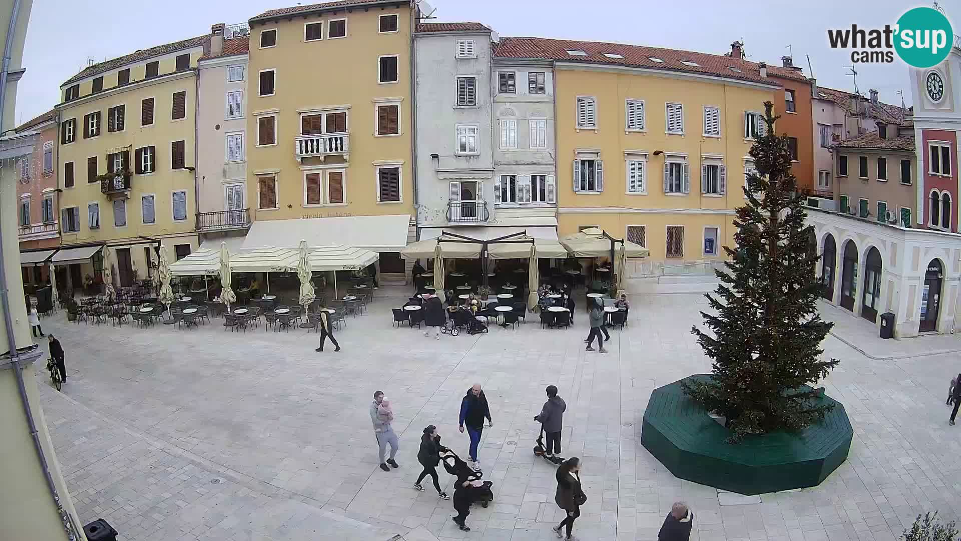 Webcam Rovinj Zentrum – Hauptplatz in Echtzeit