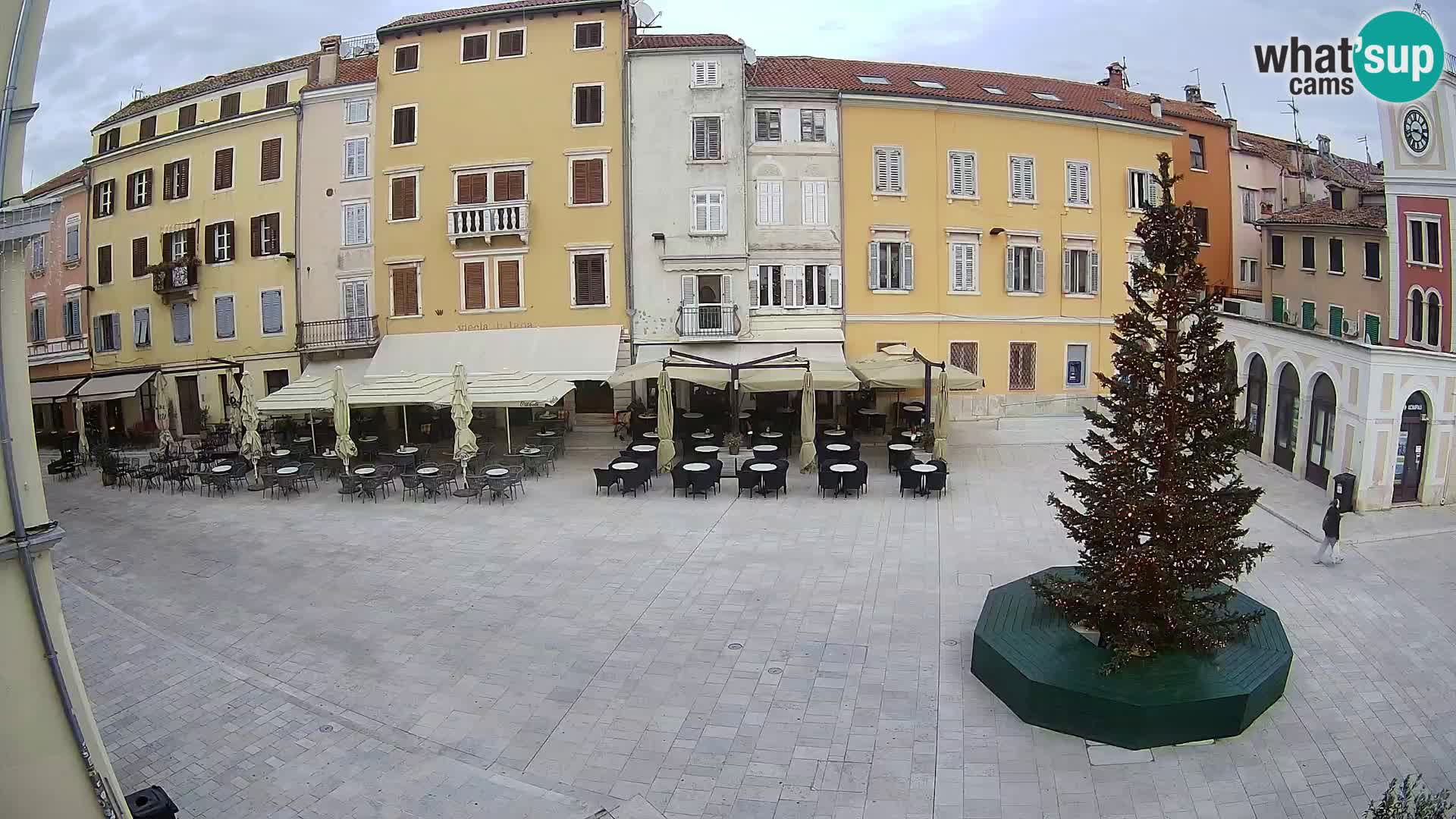 Spletna kamera Rovinj Center – Glavni trg