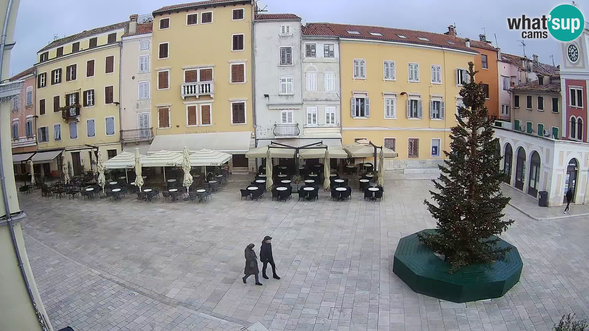 Spletna kamera Rovinj Center – Glavni trg