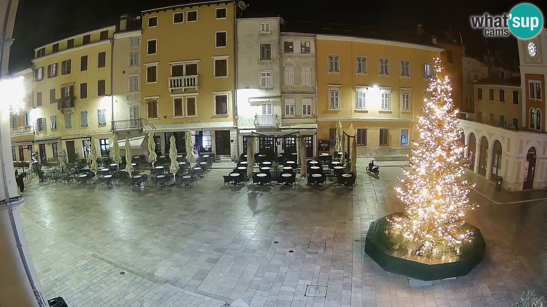 Spletna kamera Rovinj Center – Glavni trg