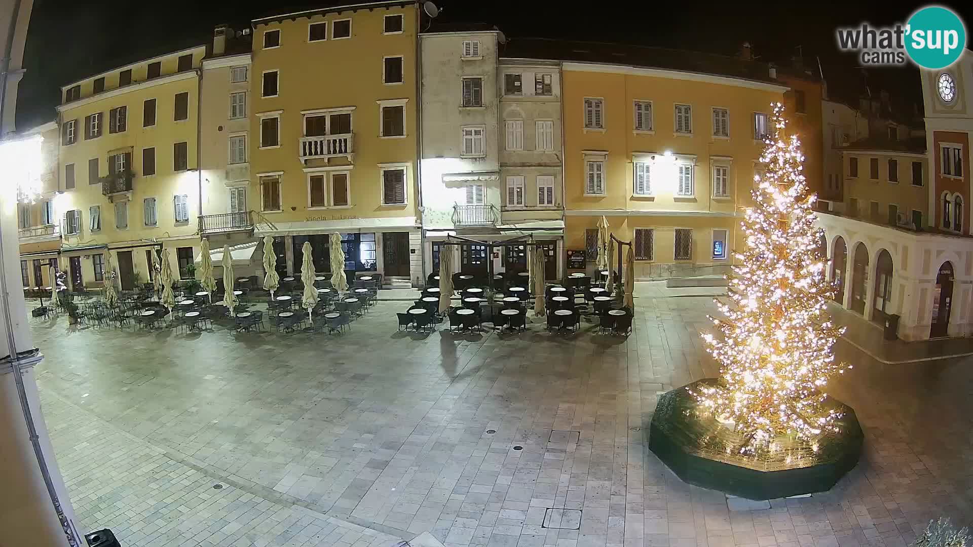 Spletna kamera Rovinj Center – Glavni trg