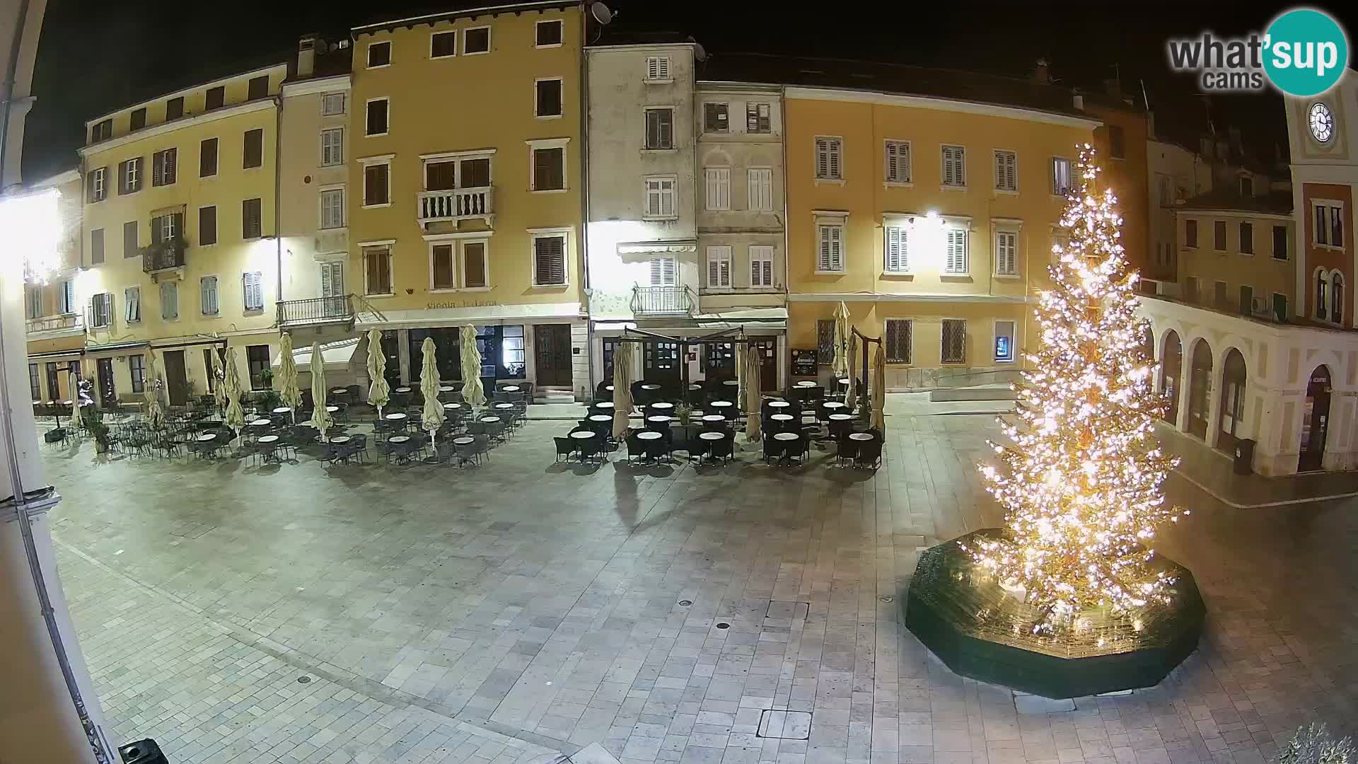 Webcam Rovinj Zentrum – Hauptplatz in Echtzeit