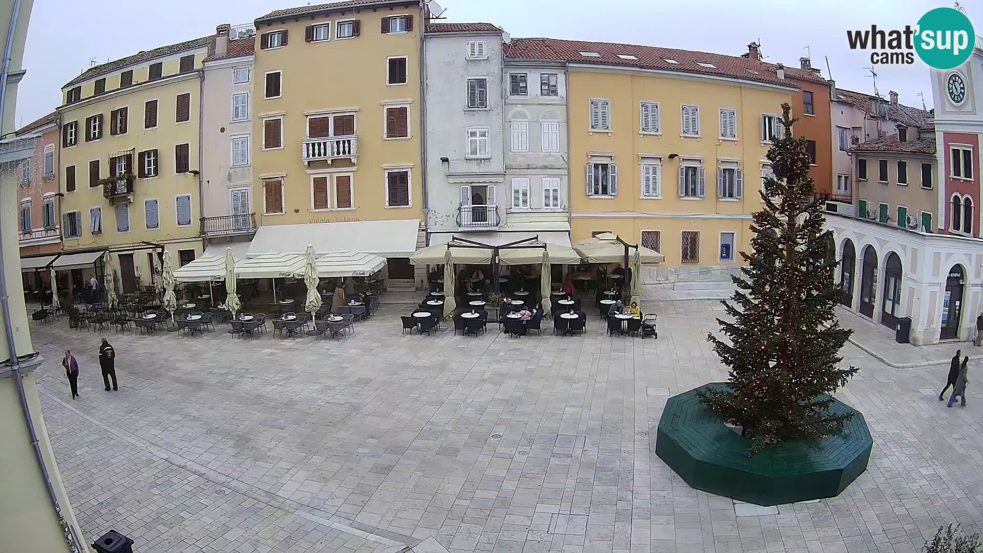 Webcam Rovinj Zentrum – Hauptplatz in Echtzeit