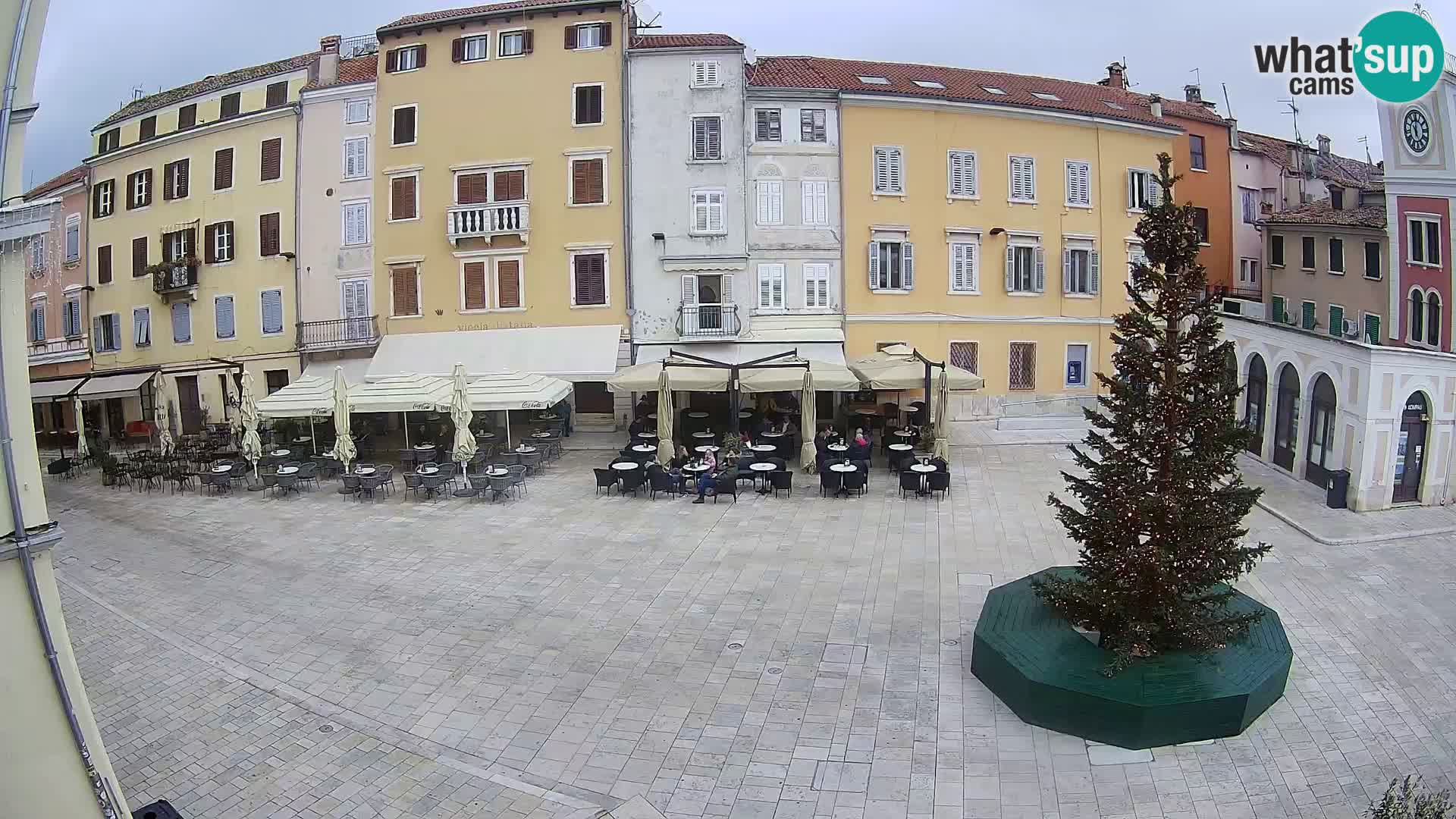 Webcam Rovinj Zentrum – Hauptplatz in Echtzeit