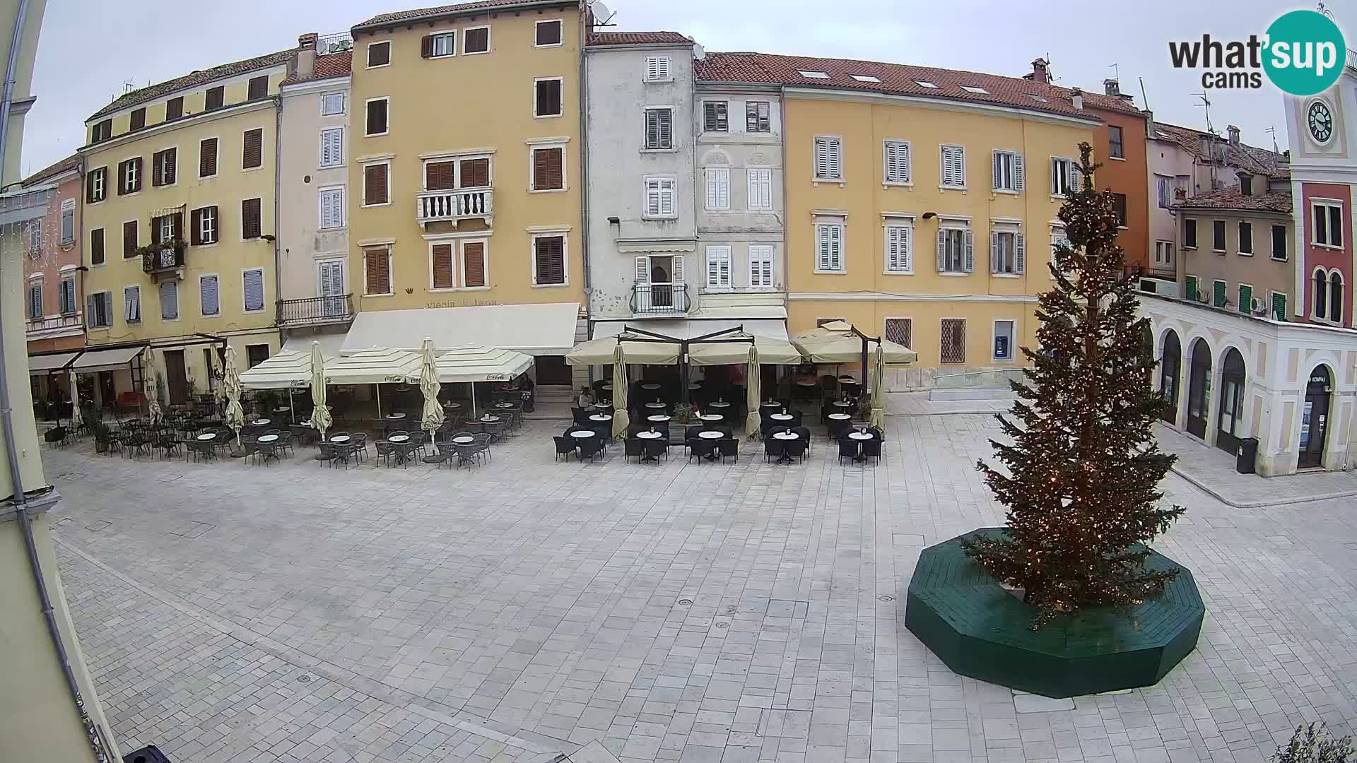 Webcam Rovinj Zentrum – Hauptplatz in Echtzeit