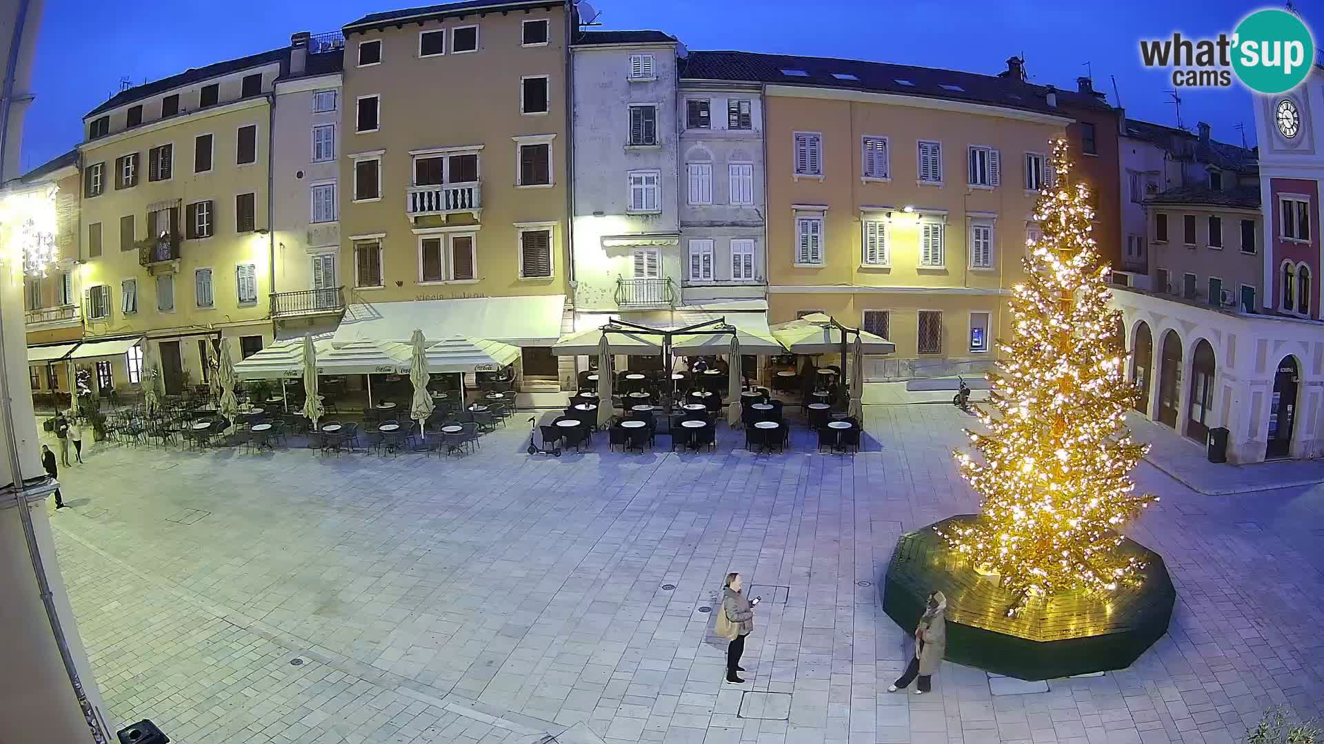 Webcam Rovinj Zentrum – Hauptplatz in Echtzeit