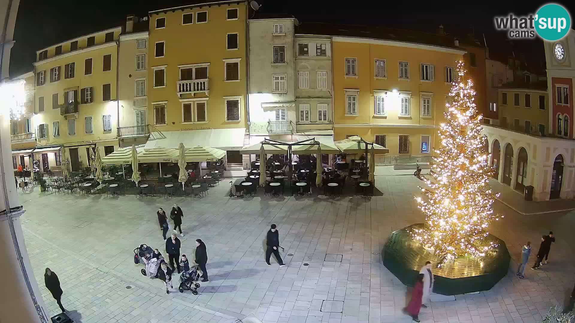 Webcam Rovinj Zentrum – Hauptplatz in Echtzeit
