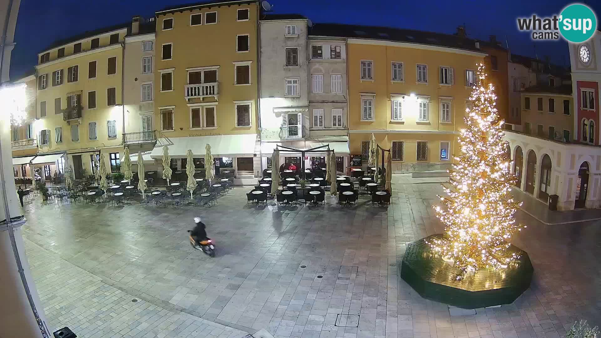 Webcam Rovinj Zentrum – Hauptplatz in Echtzeit