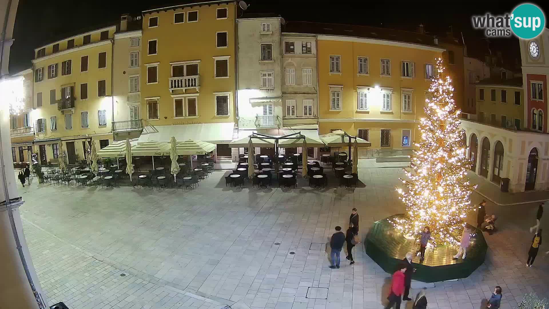 Spletna kamera Rovinj Center – Glavni trg