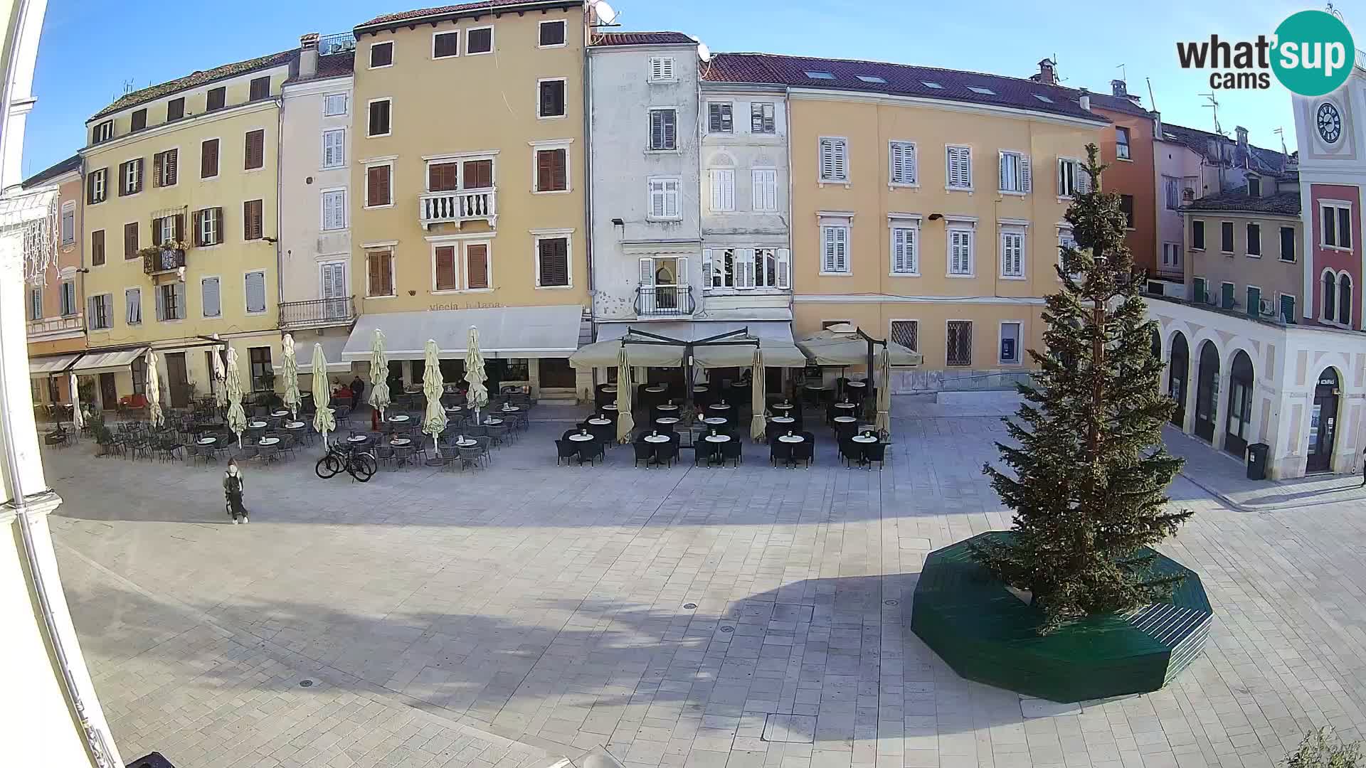 Webcam Rovinj Zentrum – Hauptplatz in Echtzeit