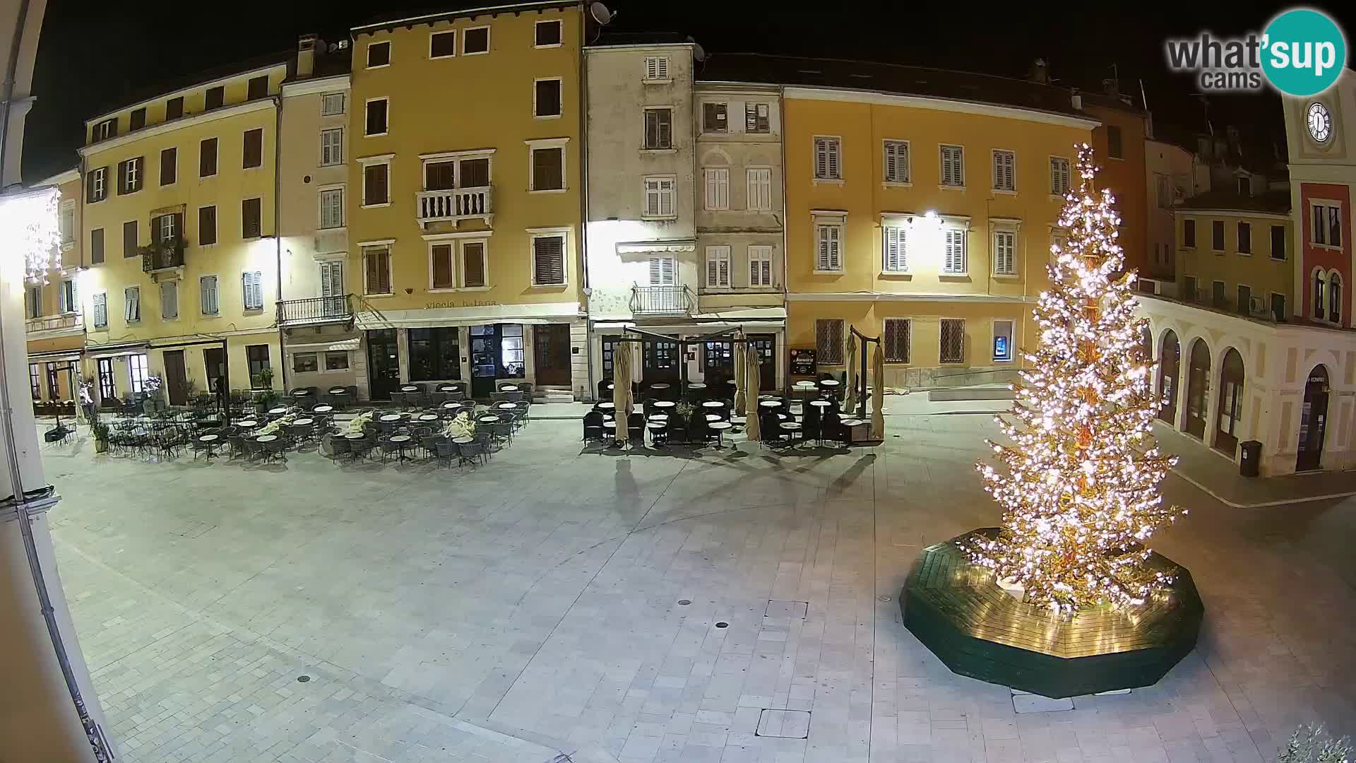 Spletna kamera Rovinj Center – Glavni trg