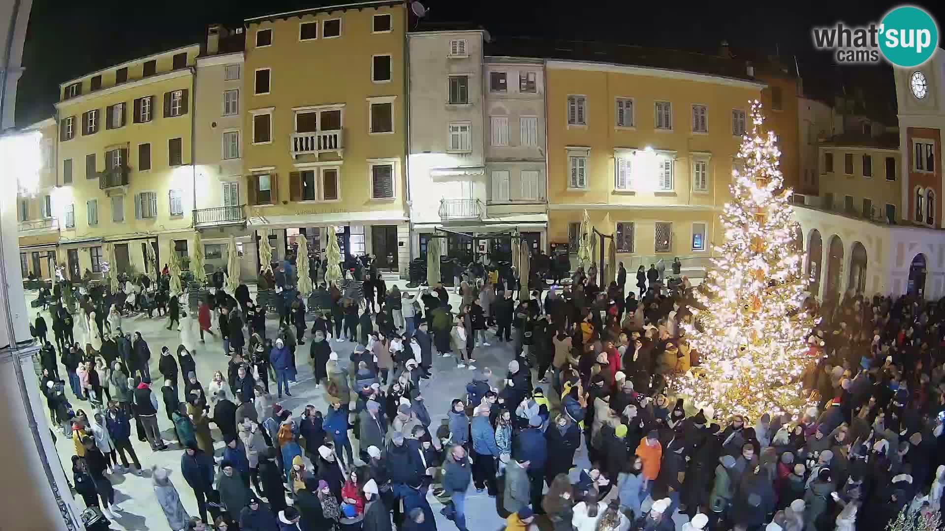 Webcam Rovinj Zentrum – Hauptplatz in Echtzeit