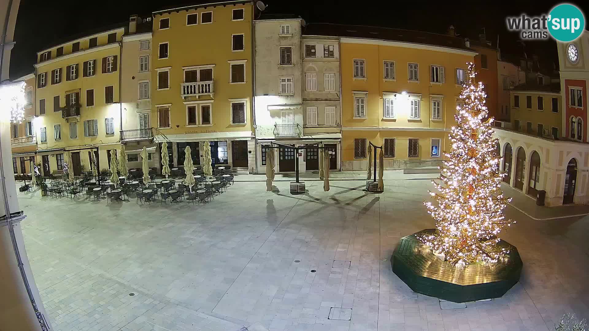 Webcam Rovinj Zentrum – Hauptplatz in Echtzeit