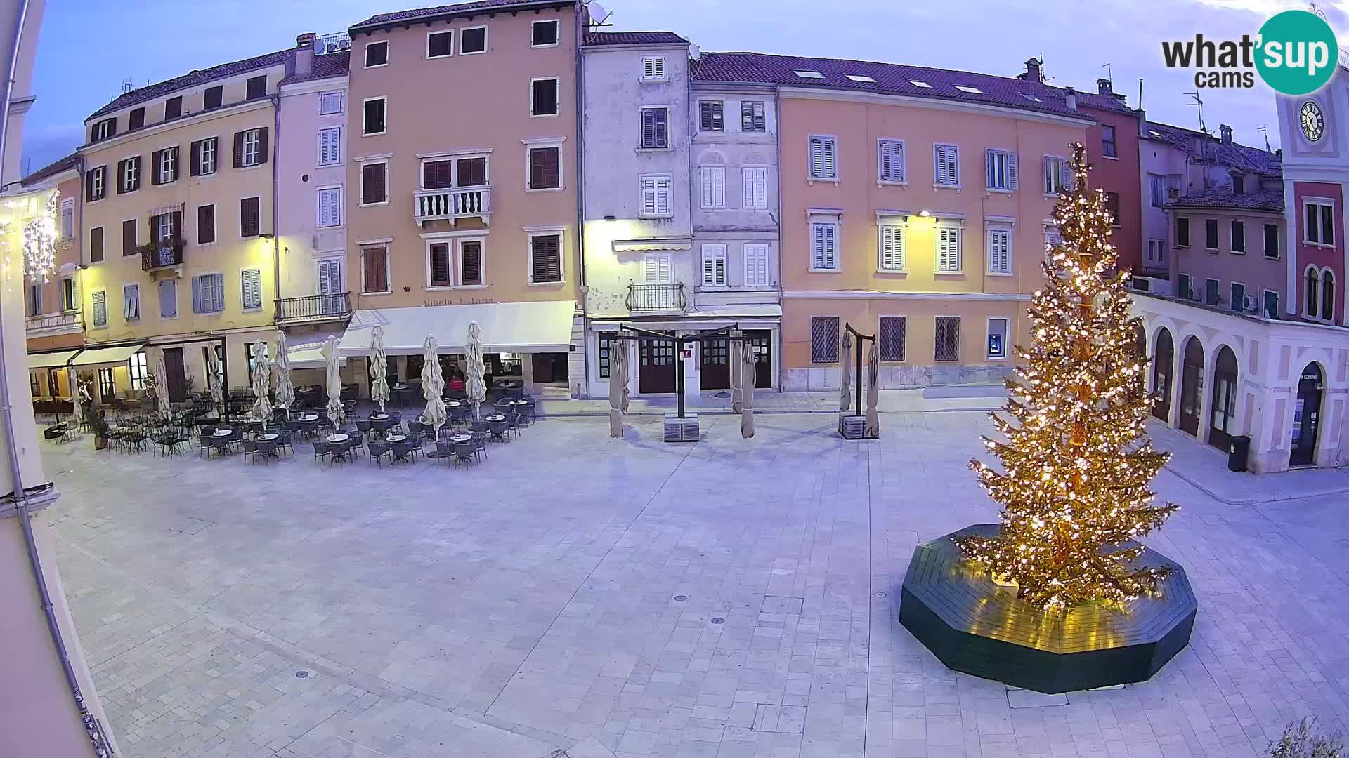 Webcam Rovinj Zentrum – Hauptplatz in Echtzeit