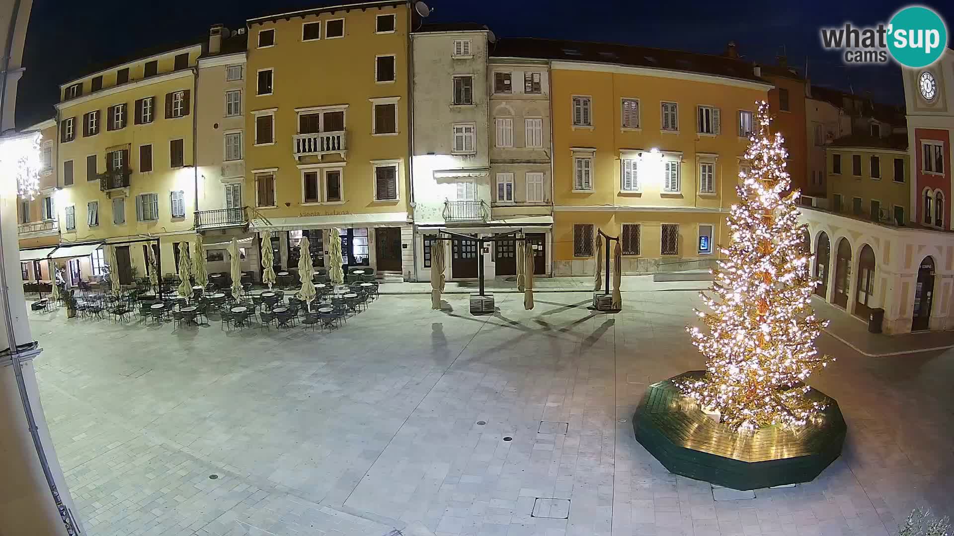 Webcam Rovinj Zentrum – Hauptplatz in Echtzeit