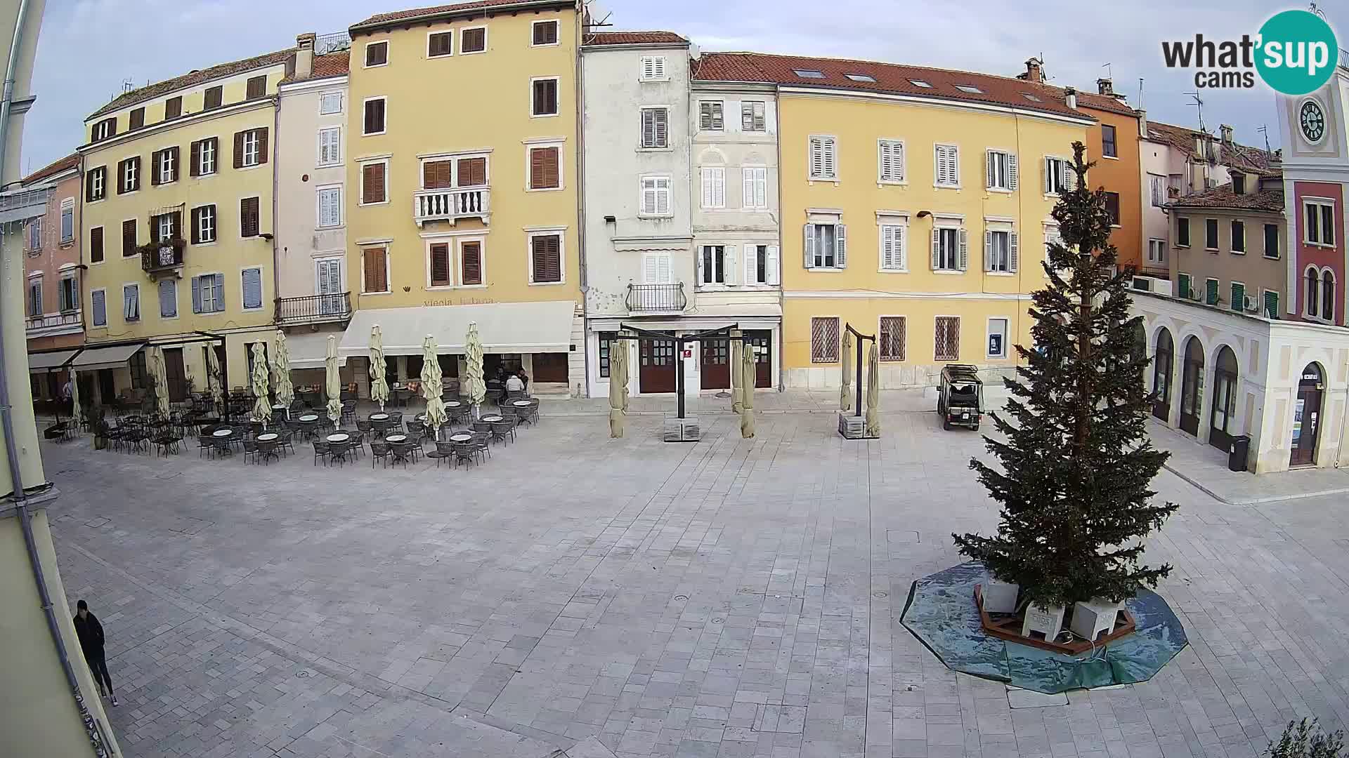 Spletna kamera Rovinj Center – Glavni trg