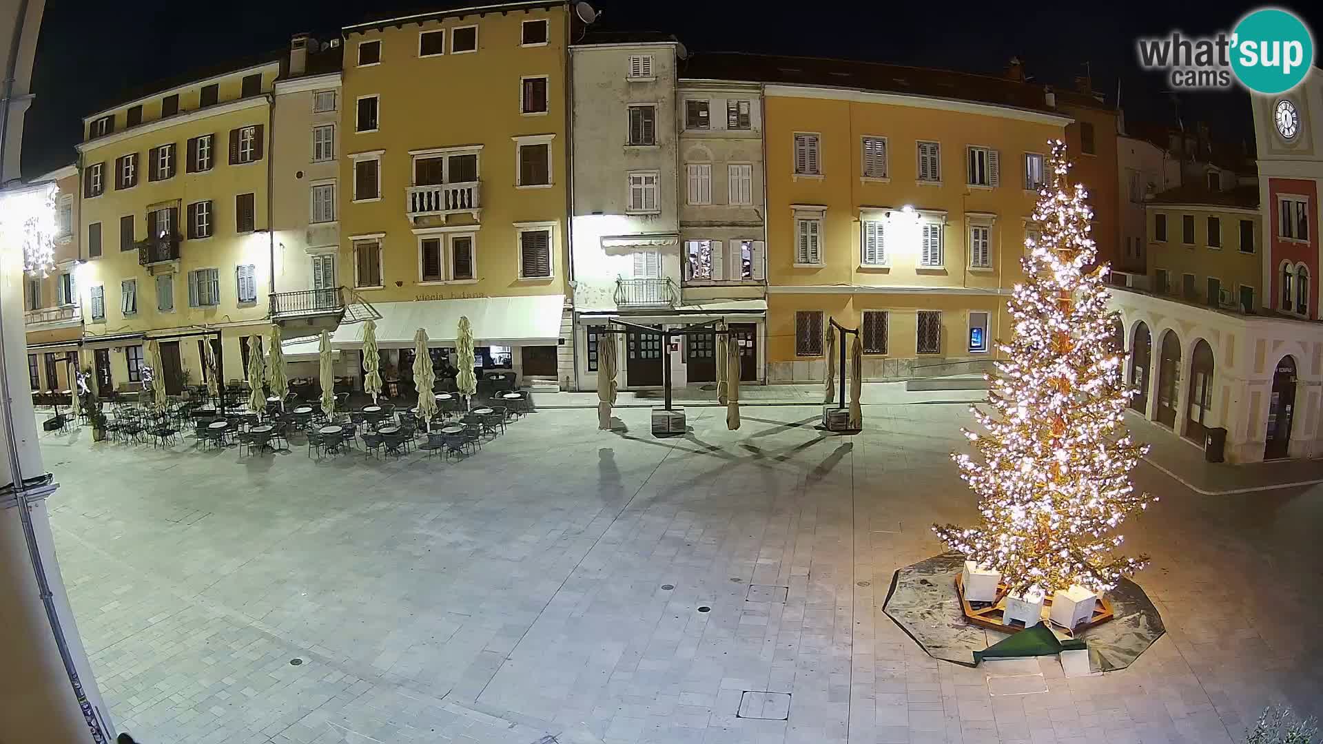 Webcam Rovinj Zentrum – Hauptplatz in Echtzeit